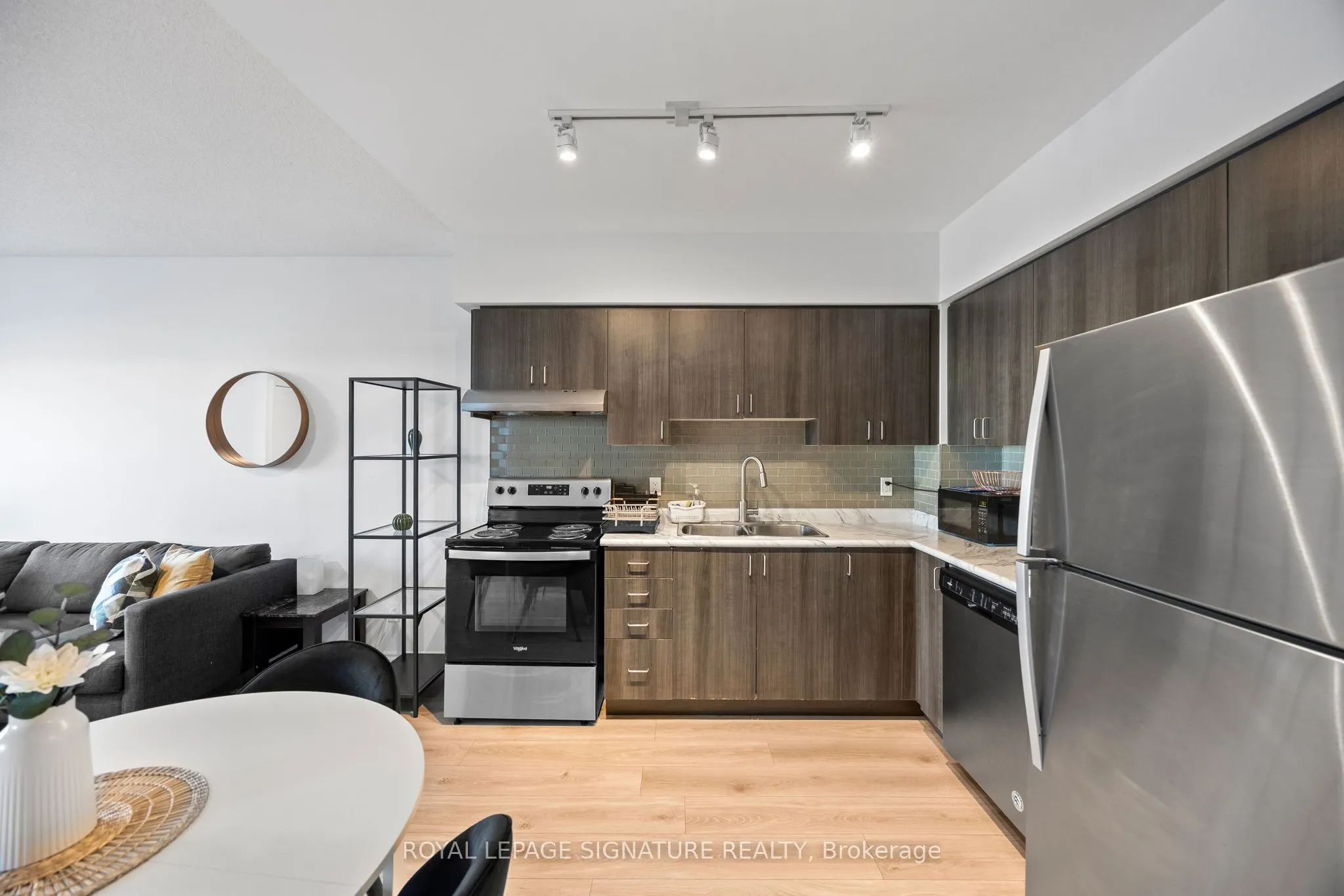 1 Falaise Road, #214