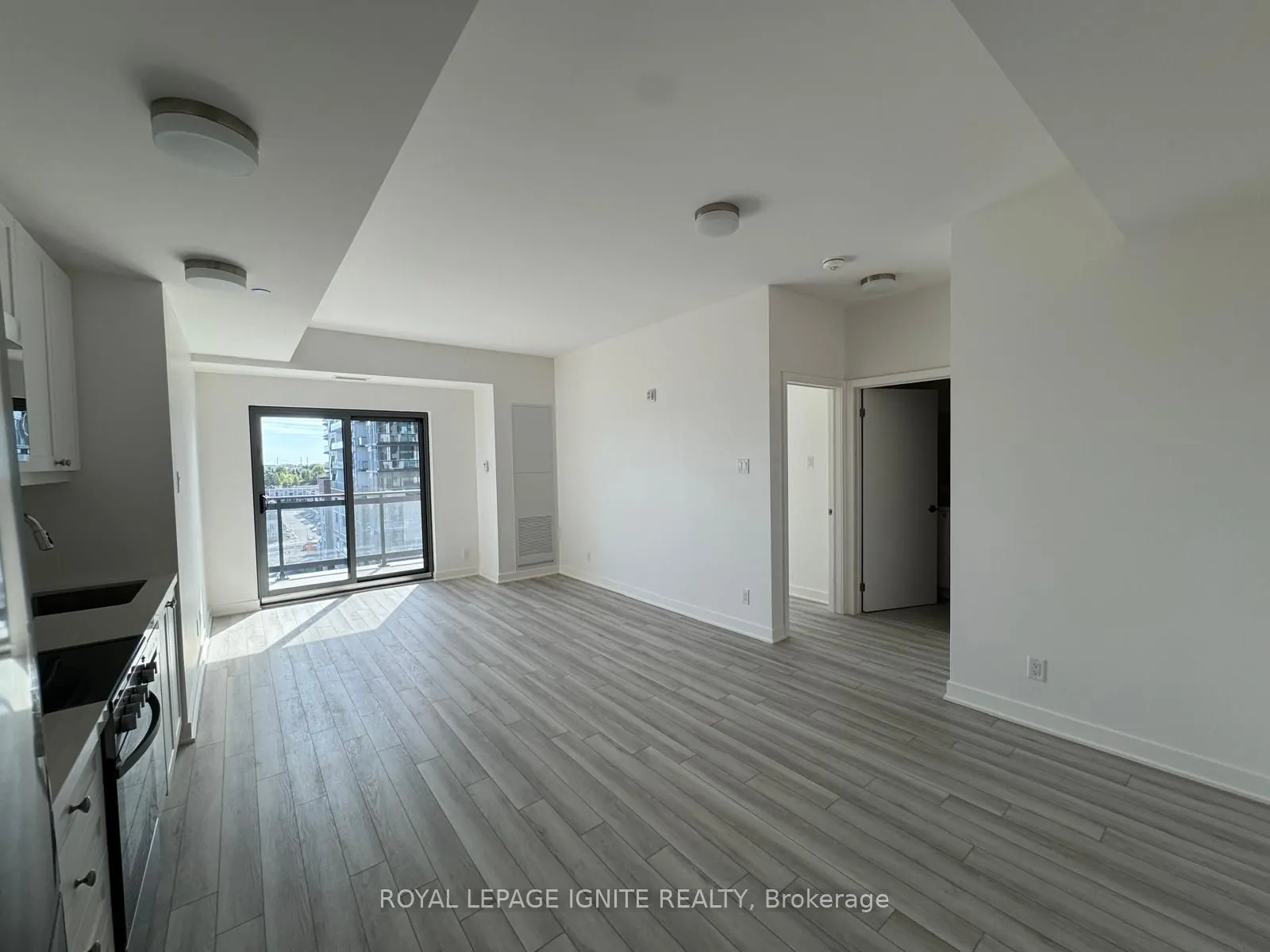 55 Clarington Boulevard, #801