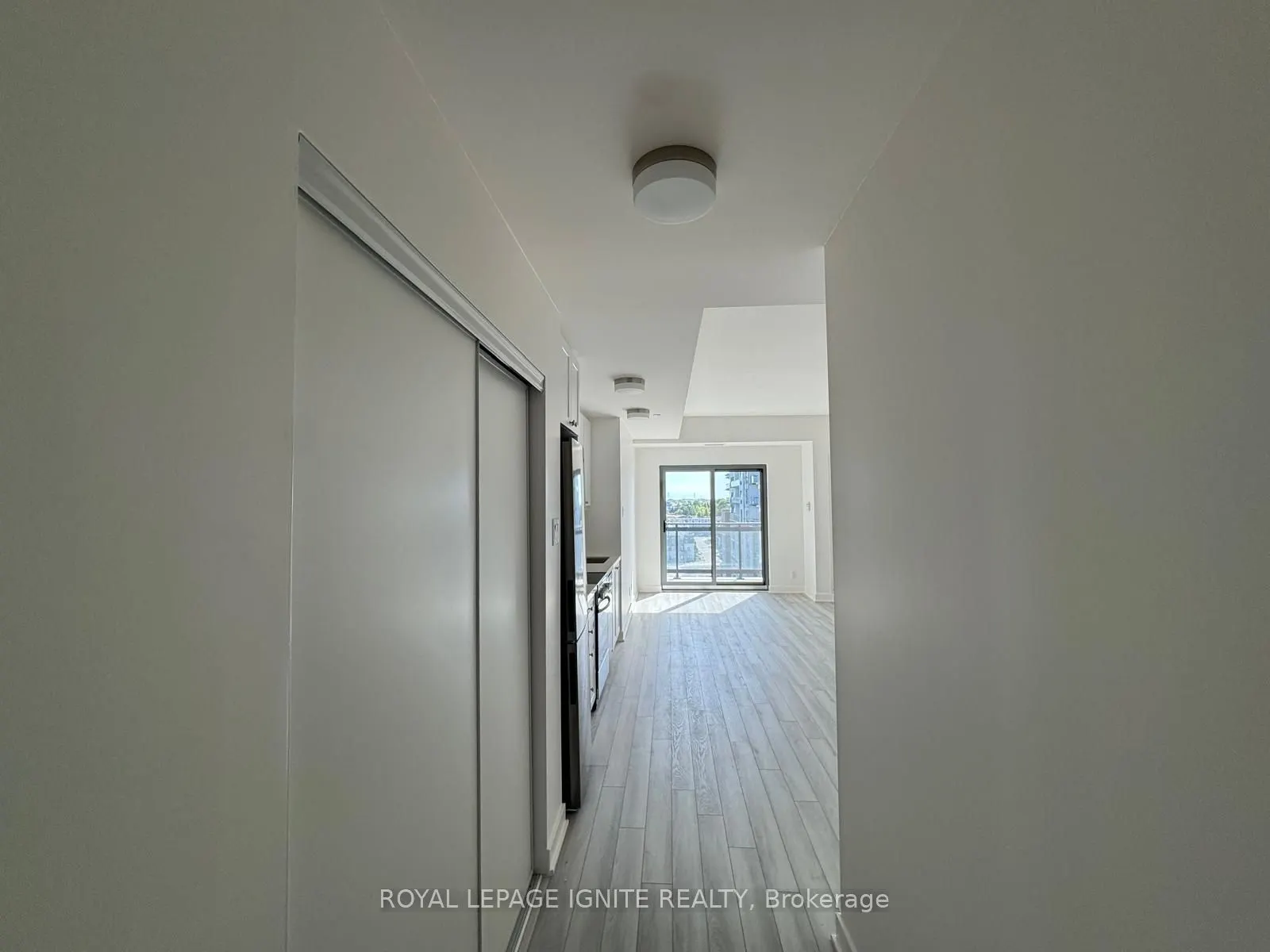 55 Clarington Boulevard, #801