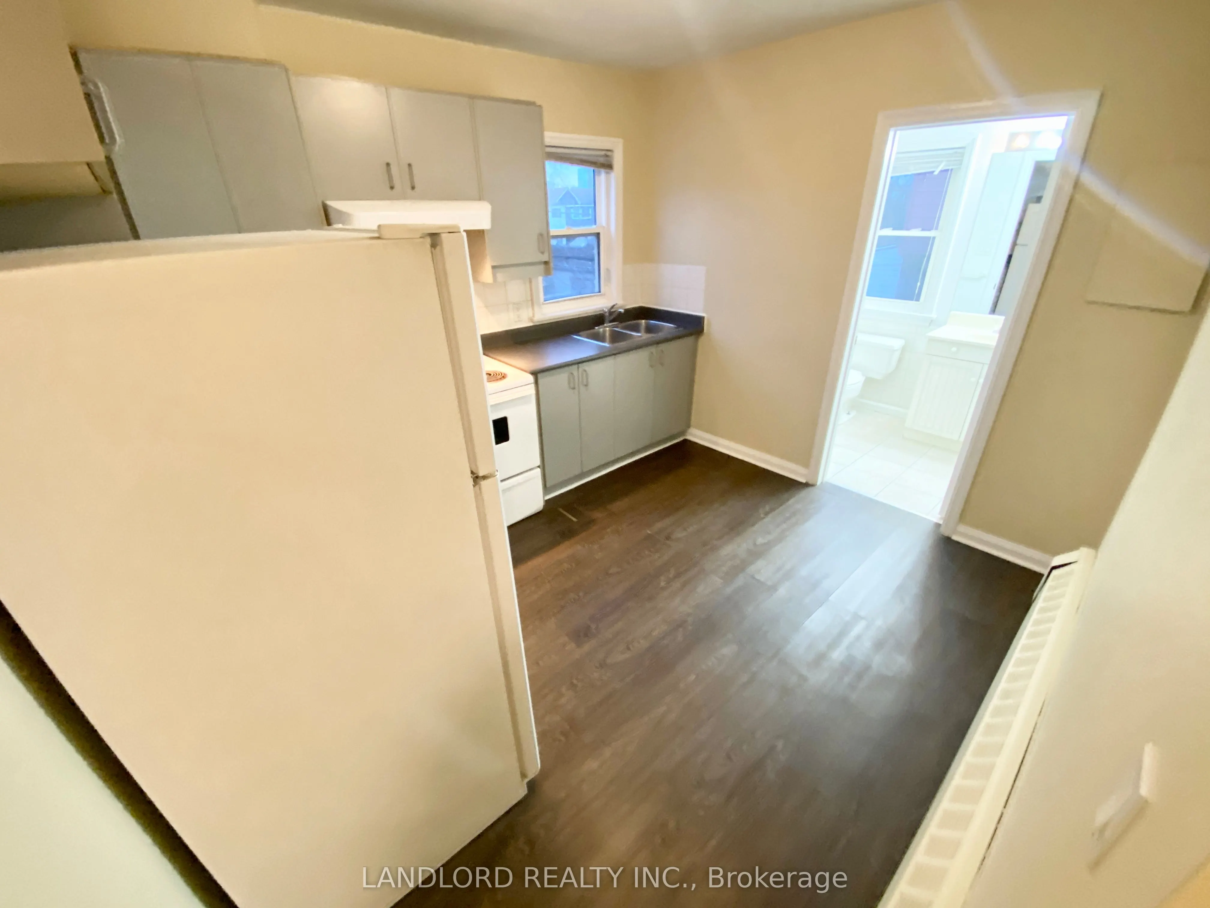 2A Thyra Avenue, #201
