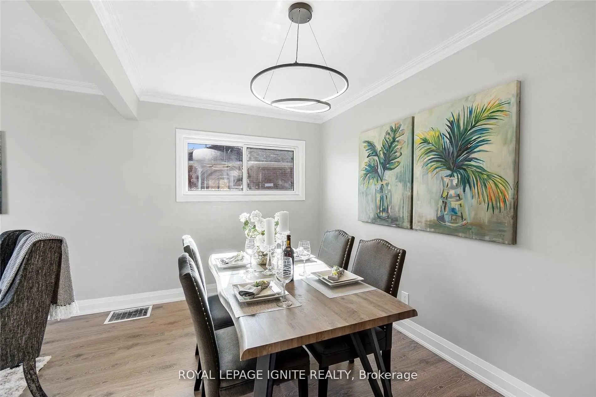 35 Archwood Crescent