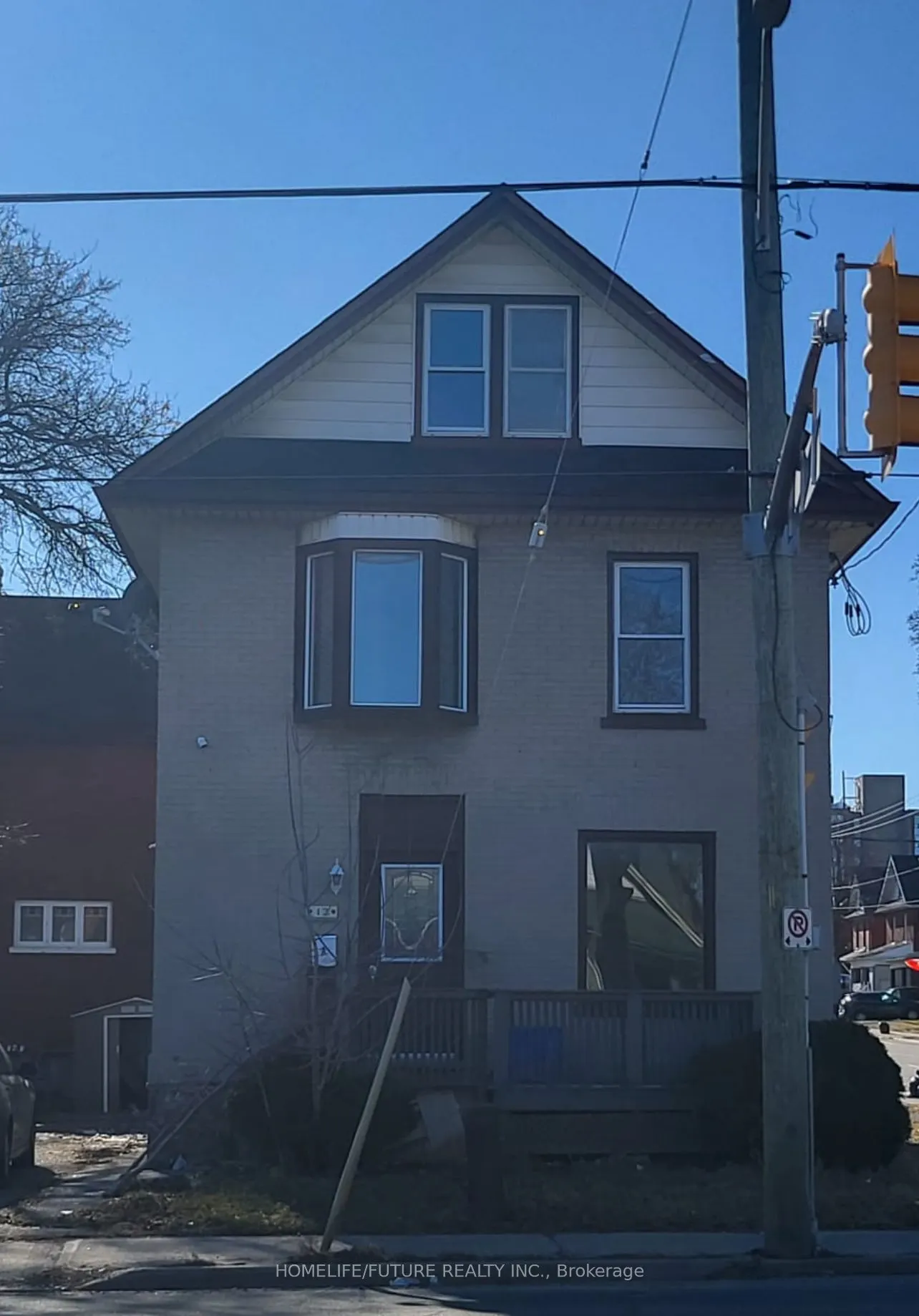 42 Ritson Road S