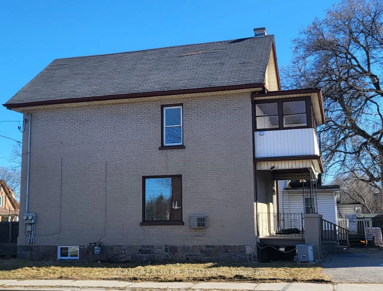 42 Ritson Road S
