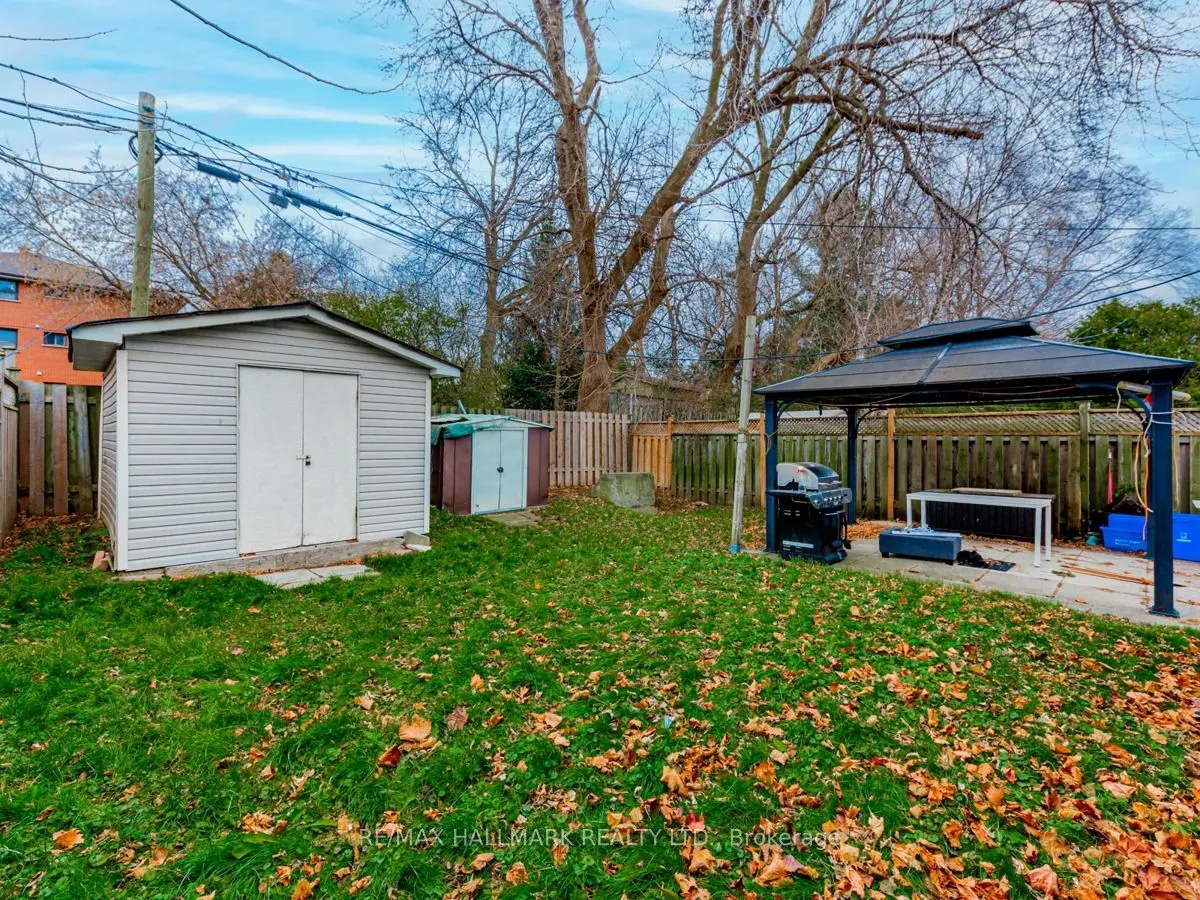 129 Lupin Drive, #Lower