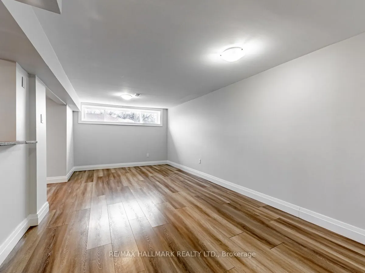 129 Lupin Drive, #Lower