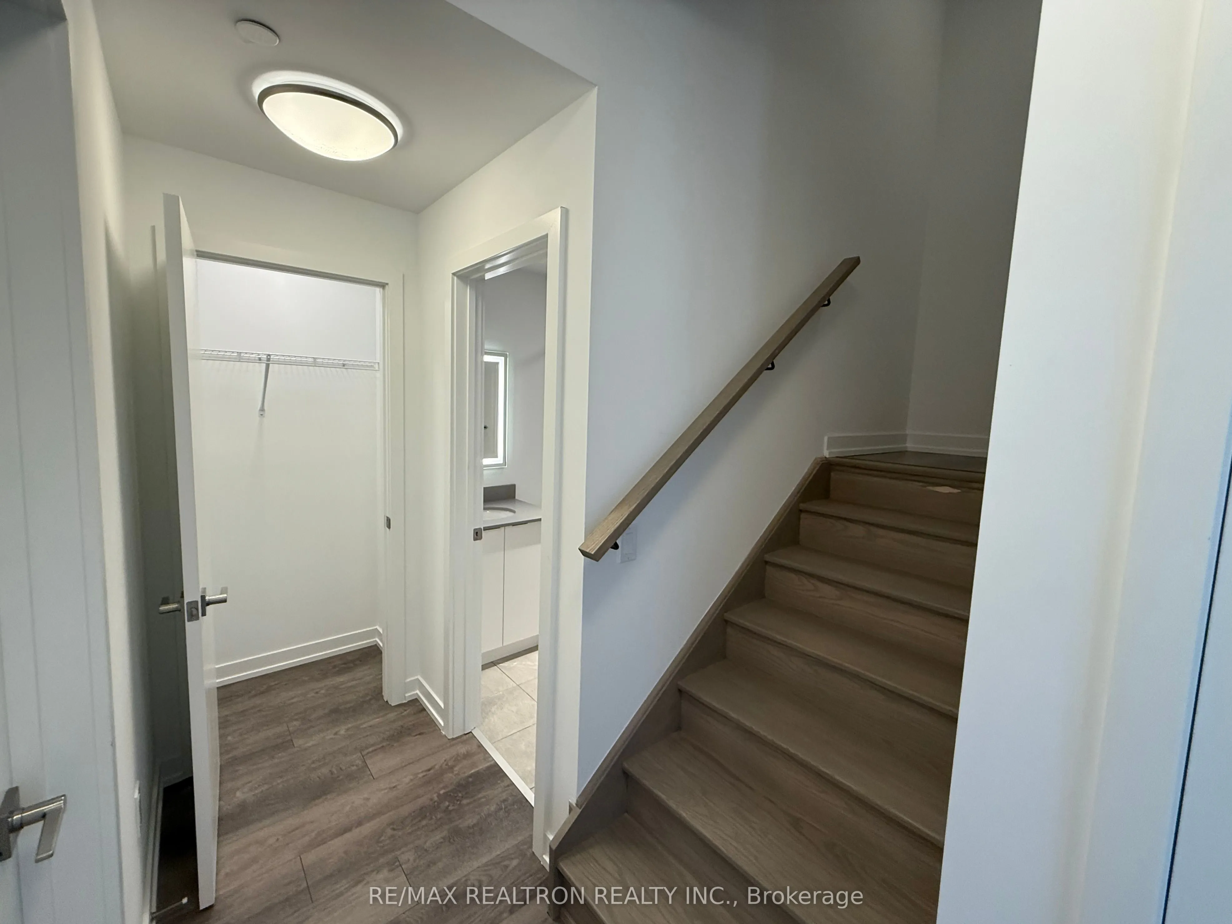 3069 Pharmacy Avenue, #2