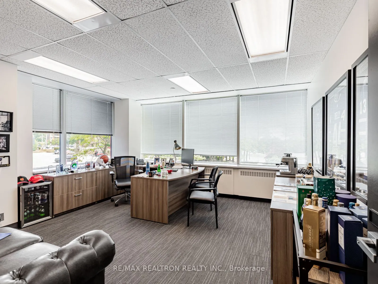 2206 Eglinton Avenue E, #200
