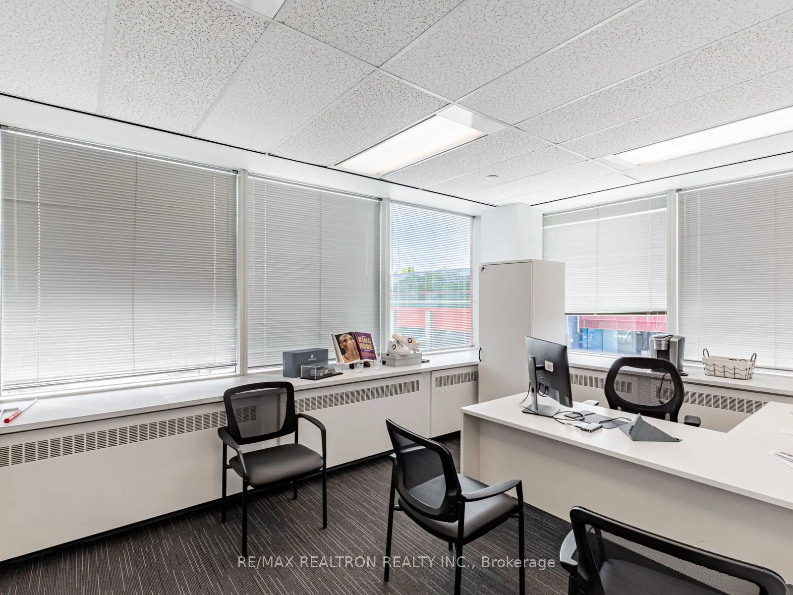 2206 Eglinton Avenue E, #200
