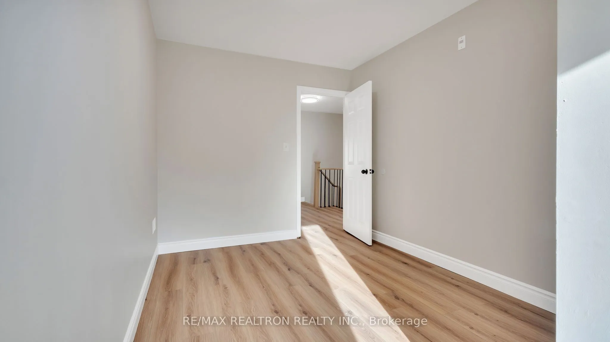 1250 St Martins Drive, #8