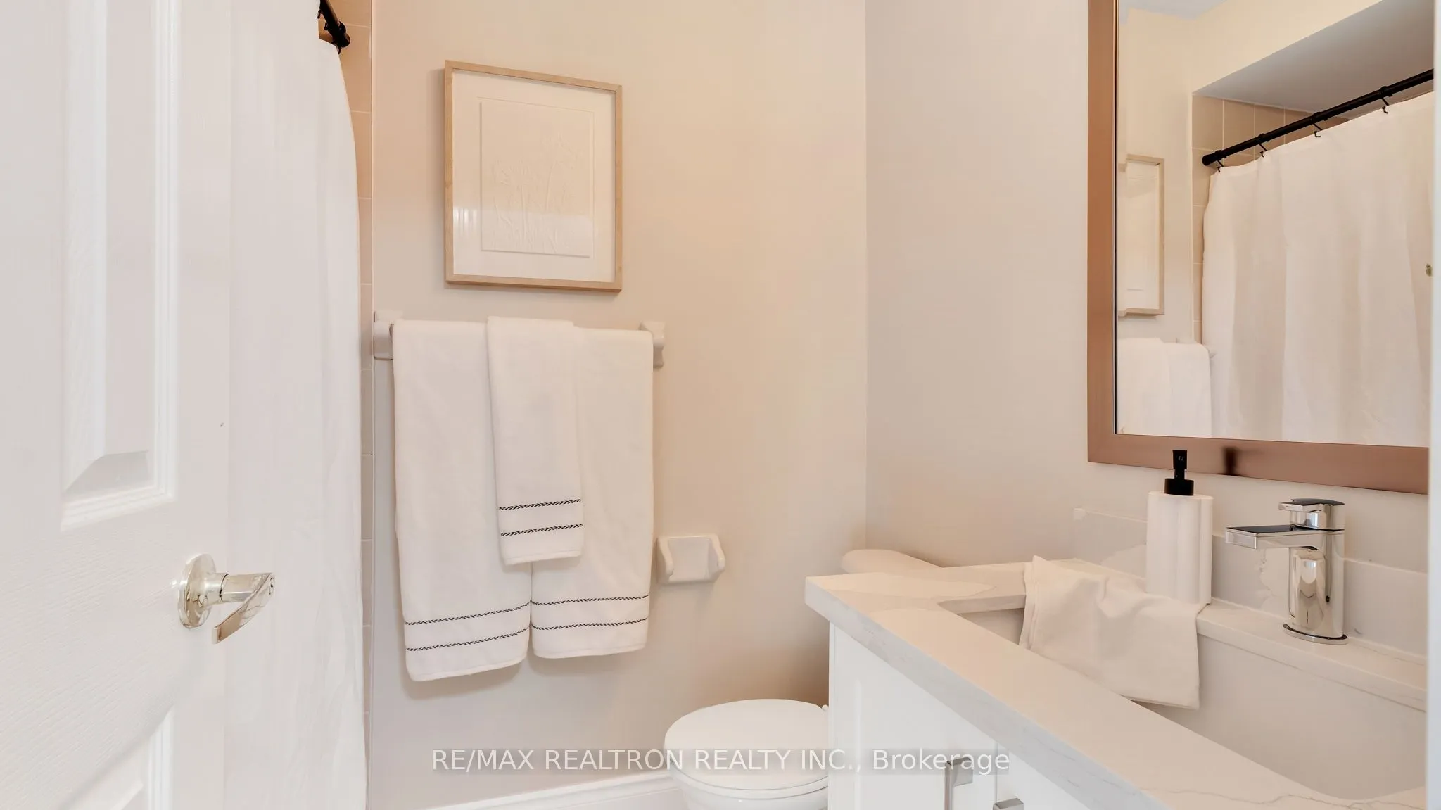 1250 St Martins Drive, #8