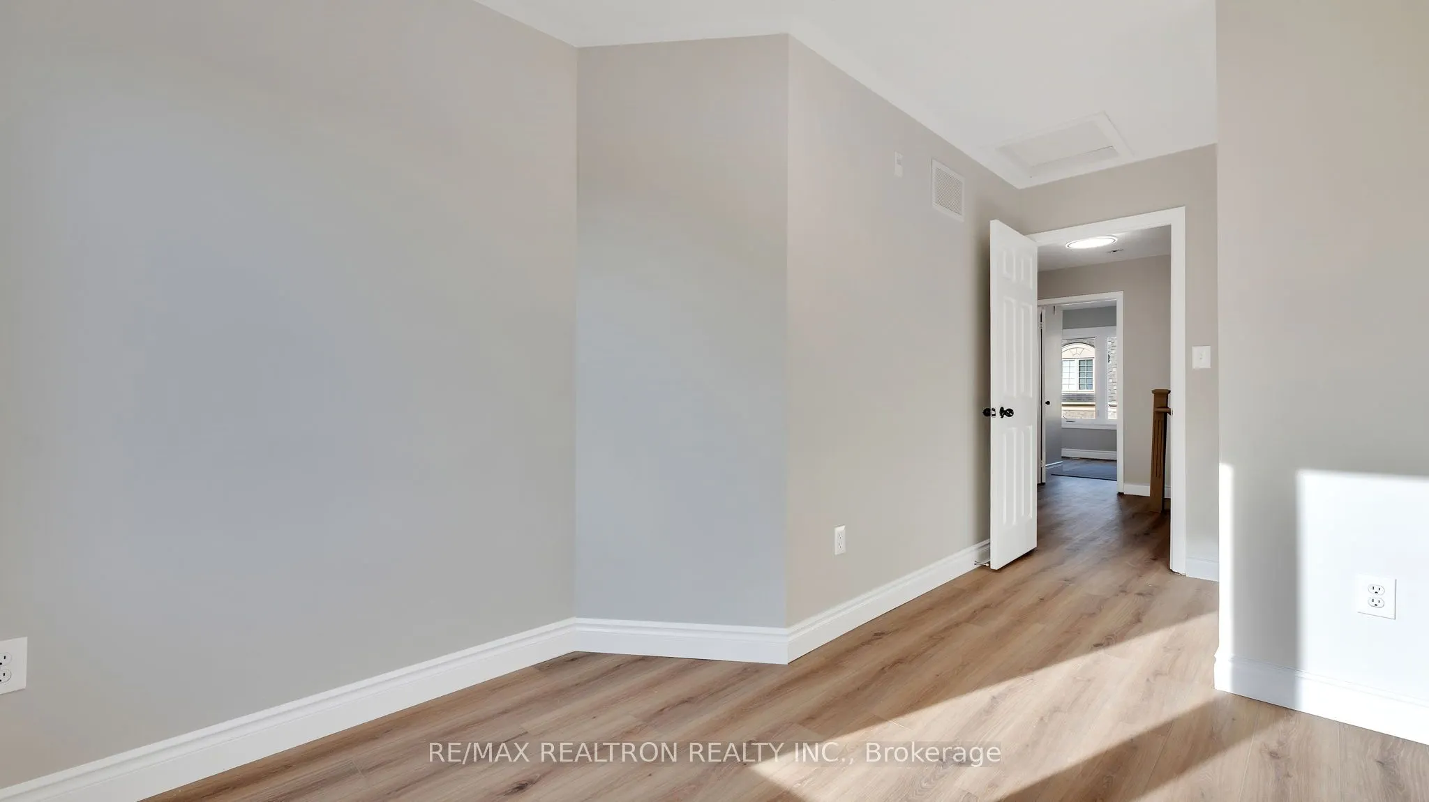 1250 St Martins Drive, #8