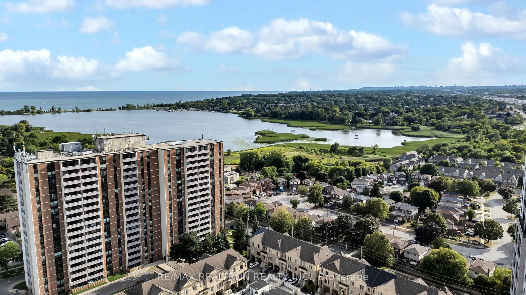1250 St Martins Drive, #8