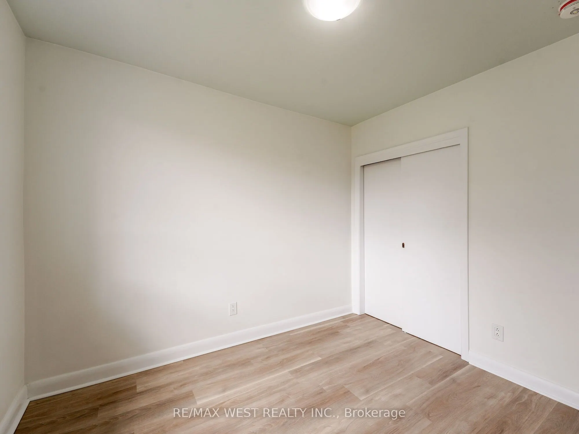 20 Perivale Crescent