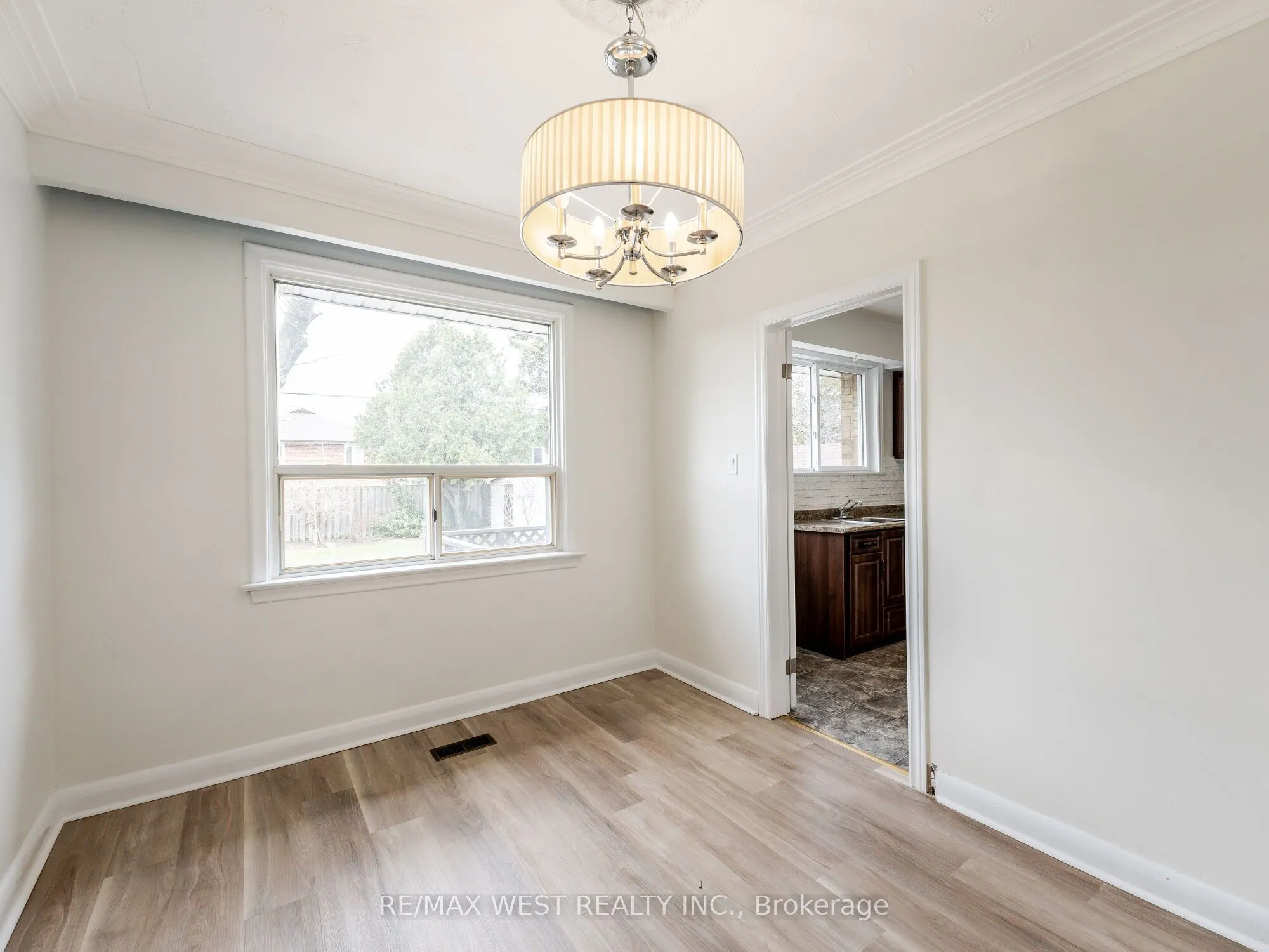 20 Perivale Crescent