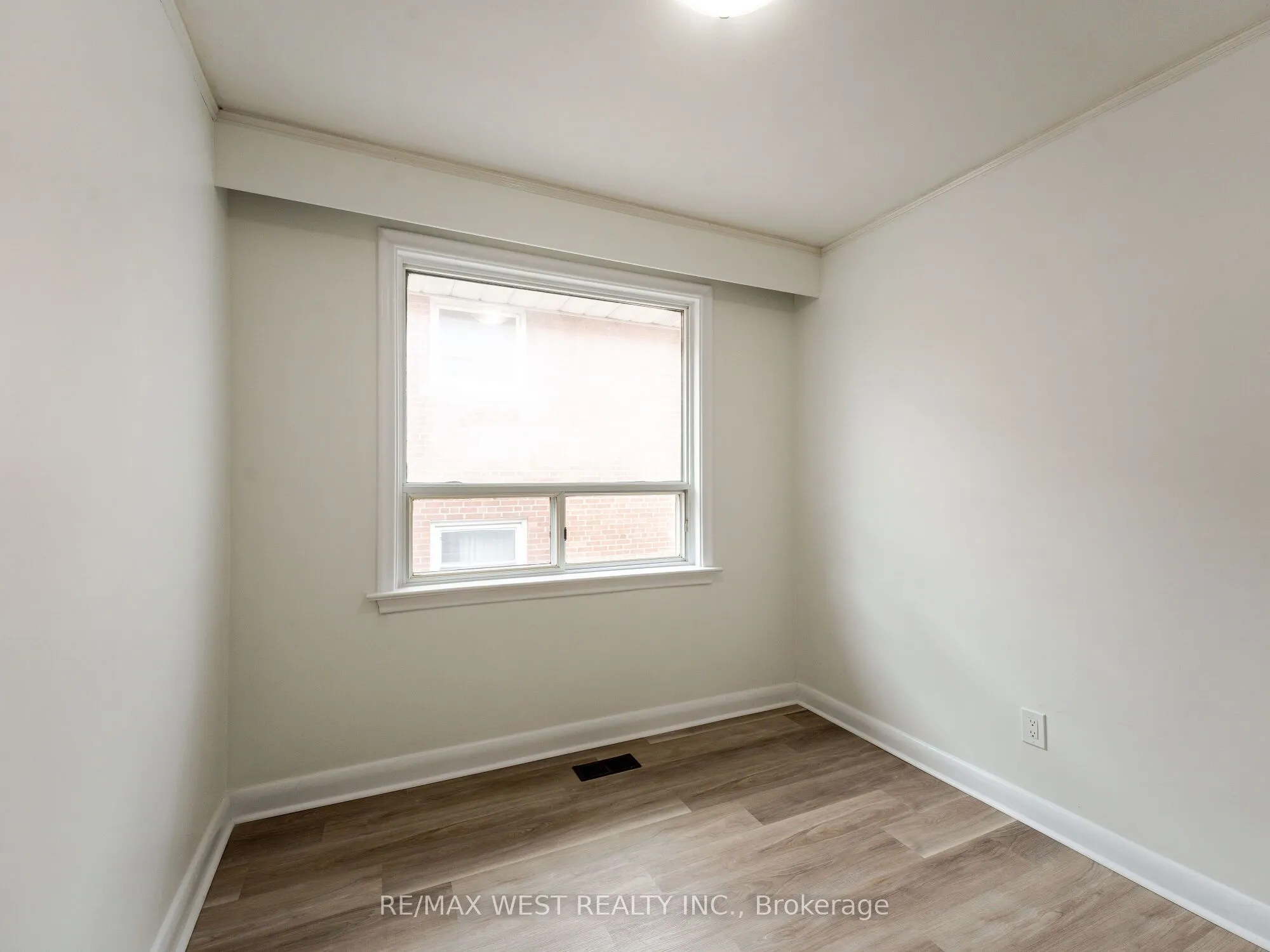 20 Perivale Crescent