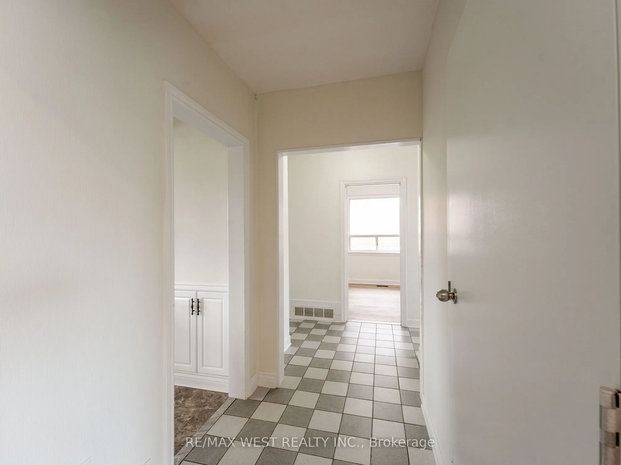20 Perivale Crescent