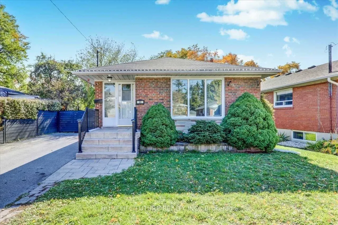 65 Blakemanor Boulevard