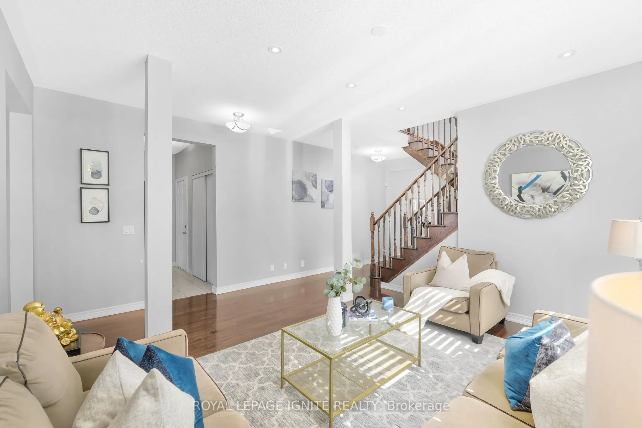 210 Blackwell Crescent