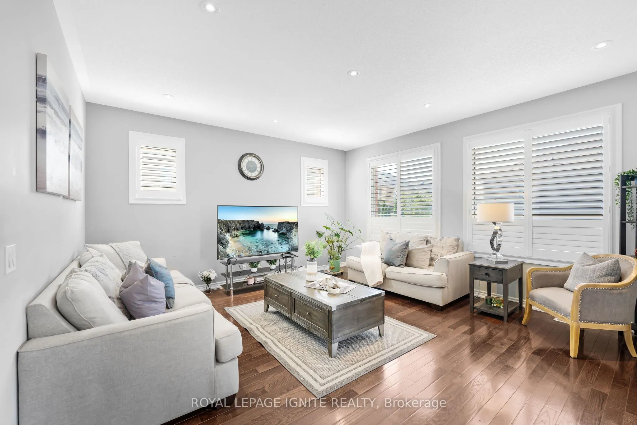 210 Blackwell Crescent