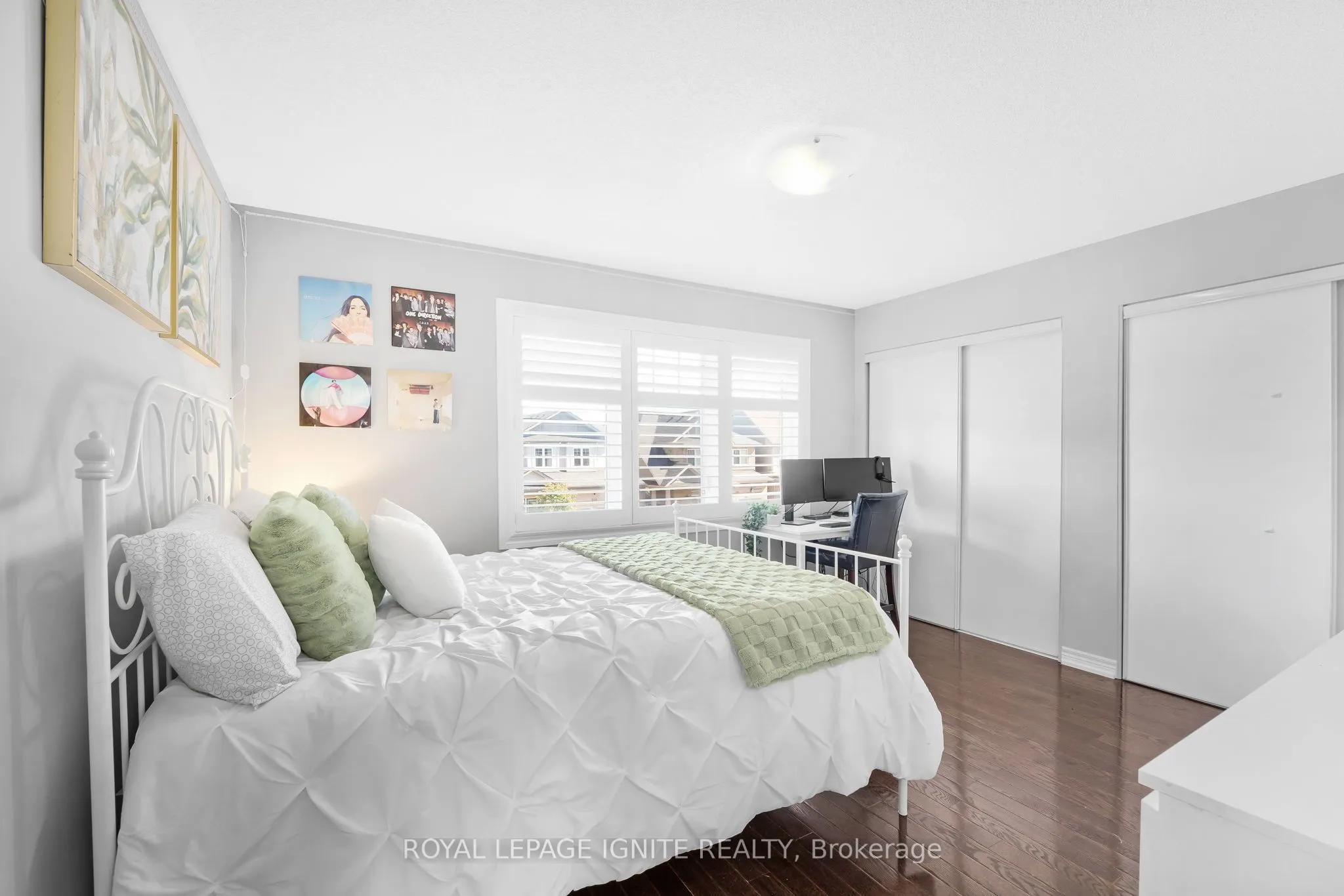 210 Blackwell Crescent