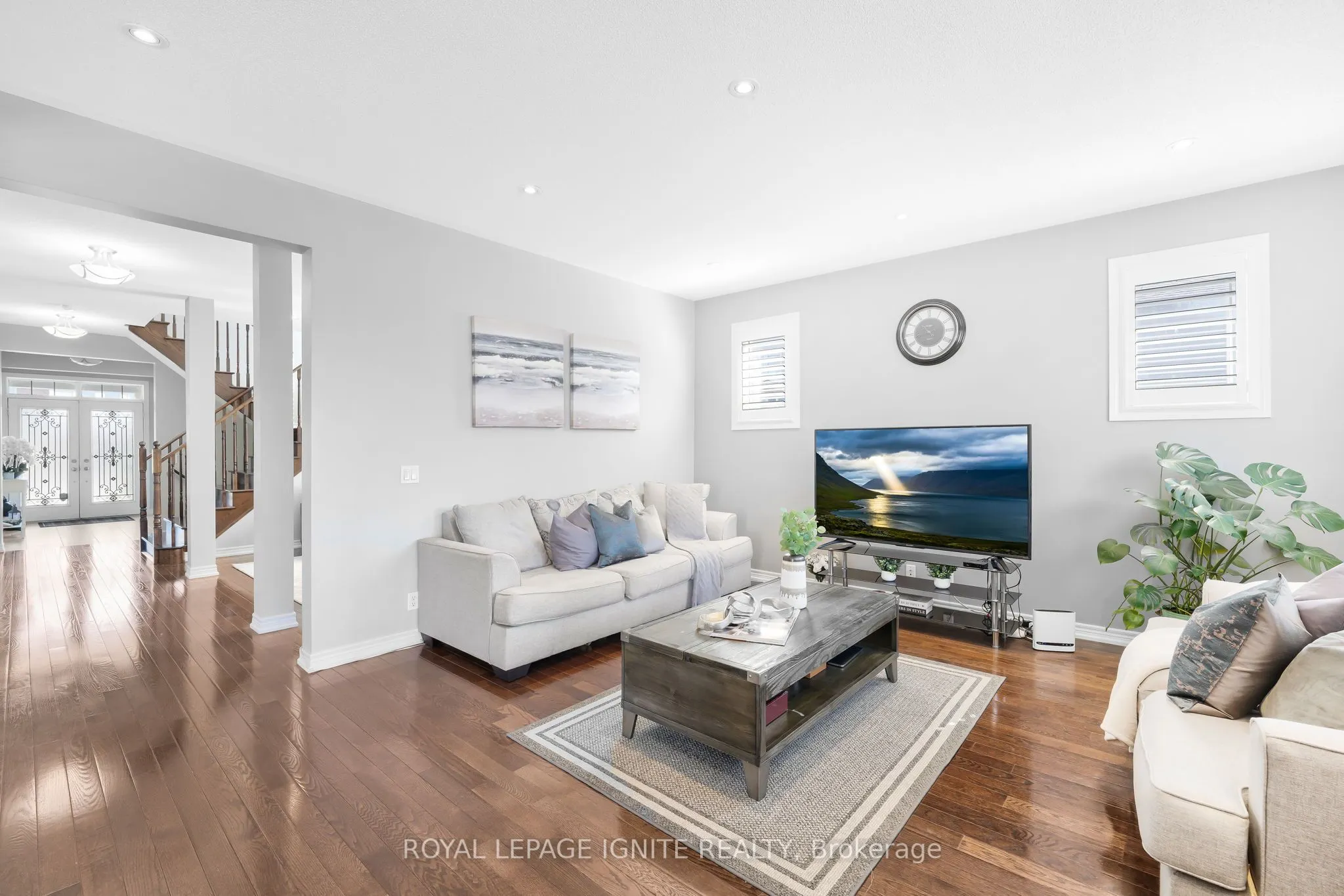 210 Blackwell Crescent