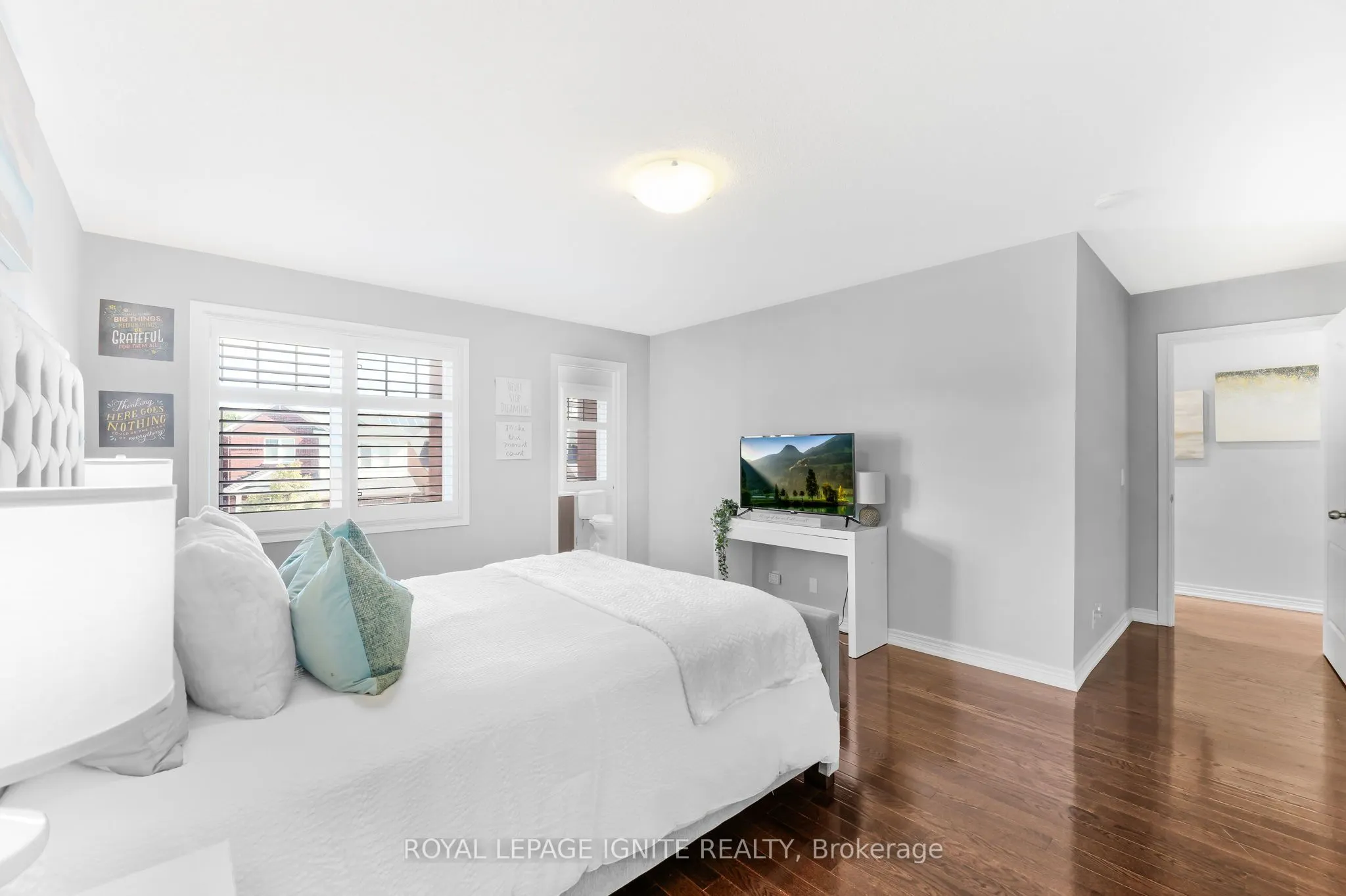 210 Blackwell Crescent