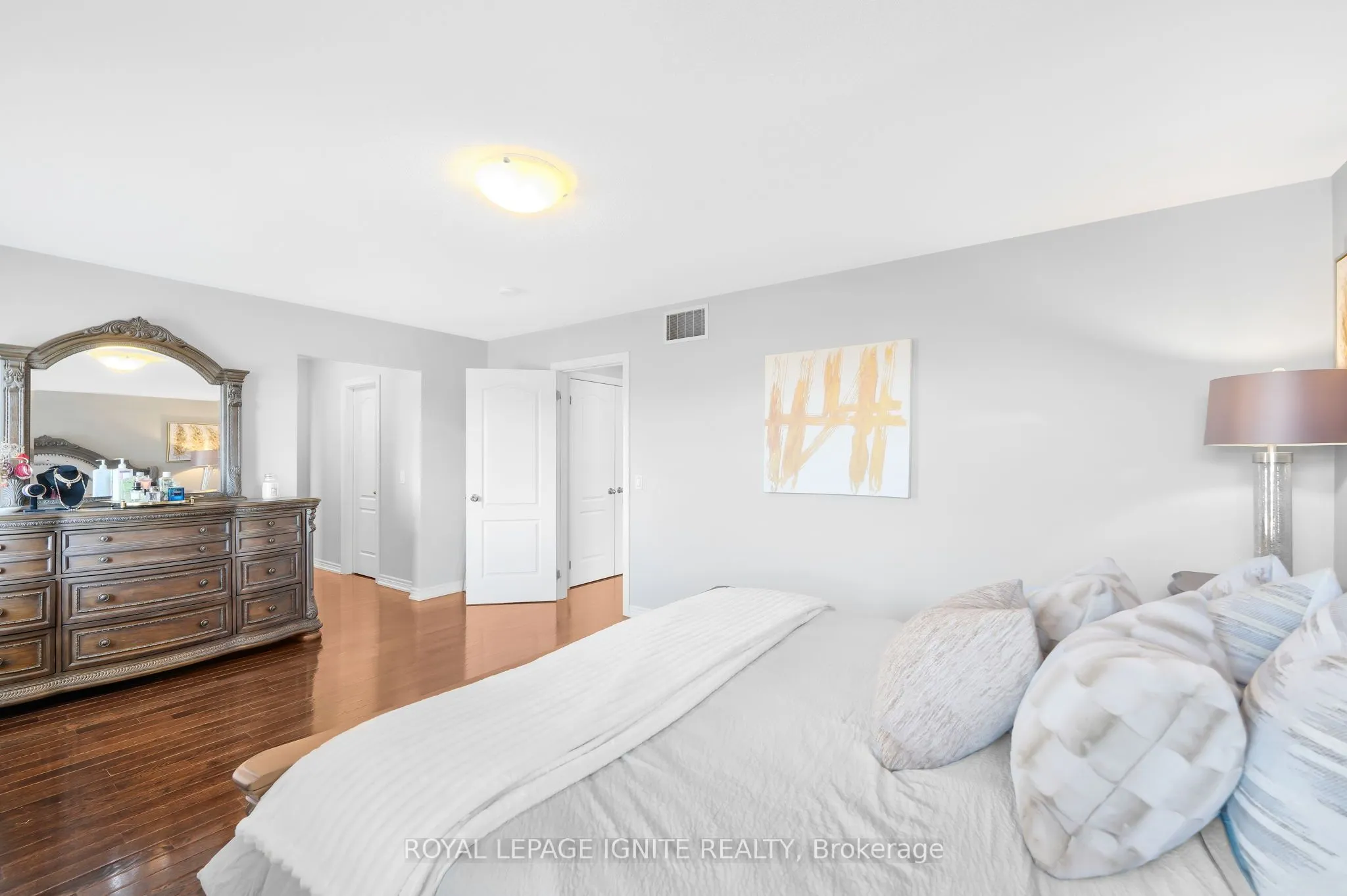 210 Blackwell Crescent