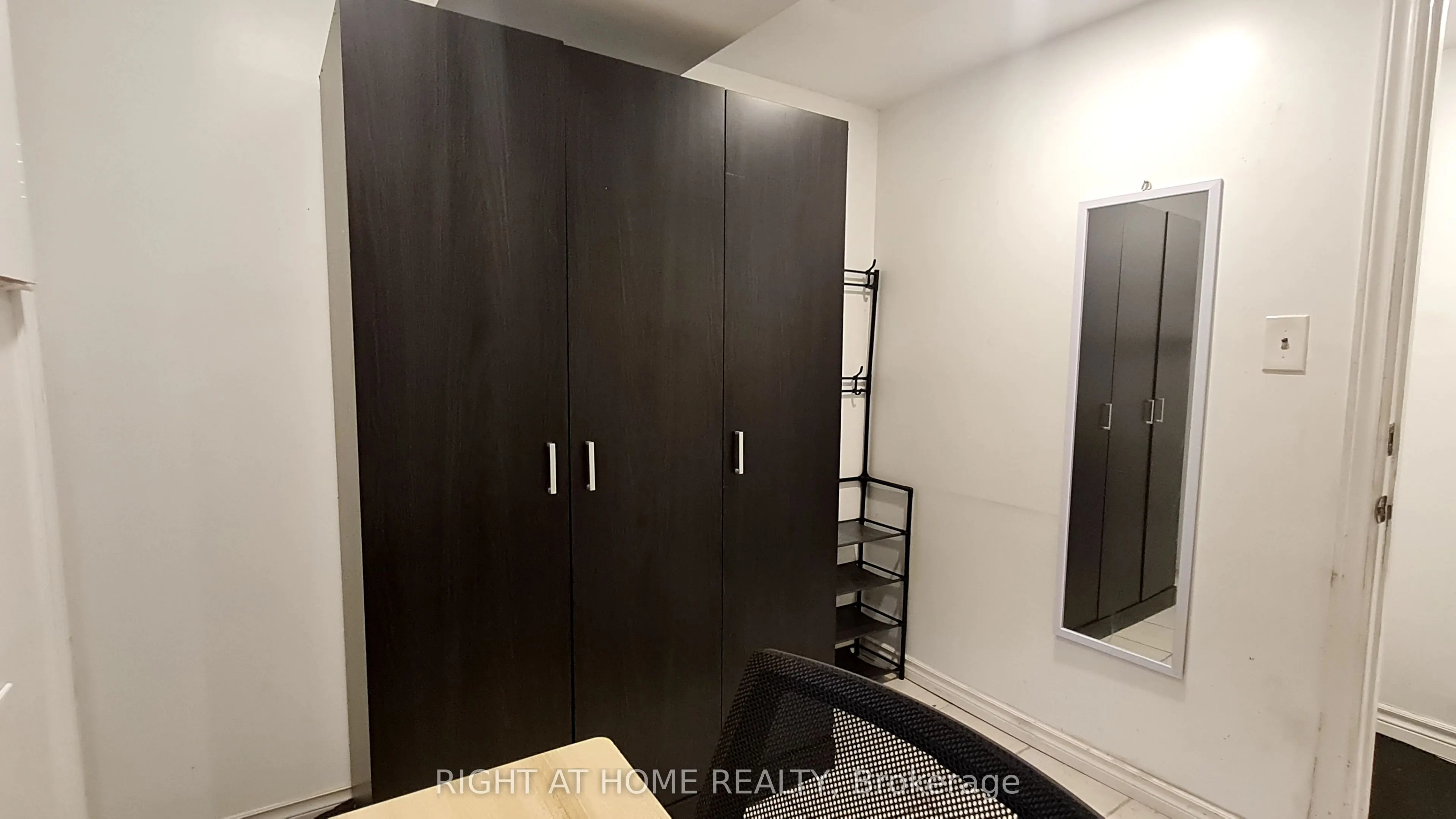 55 Littleleaf Drive, #RM D