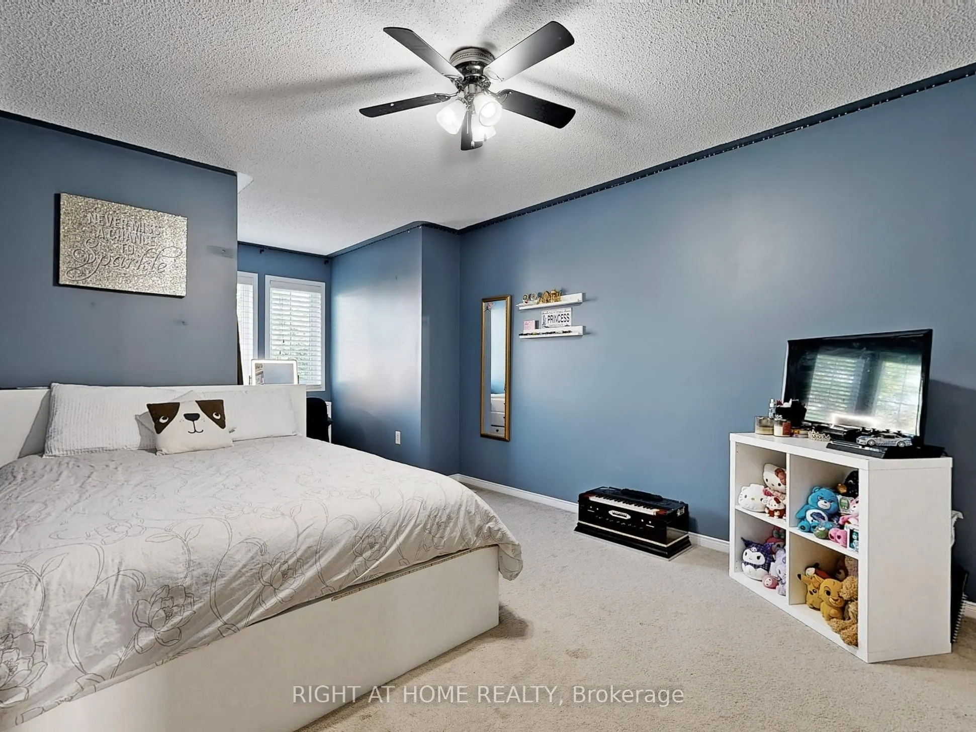 1700 Spencely Drive