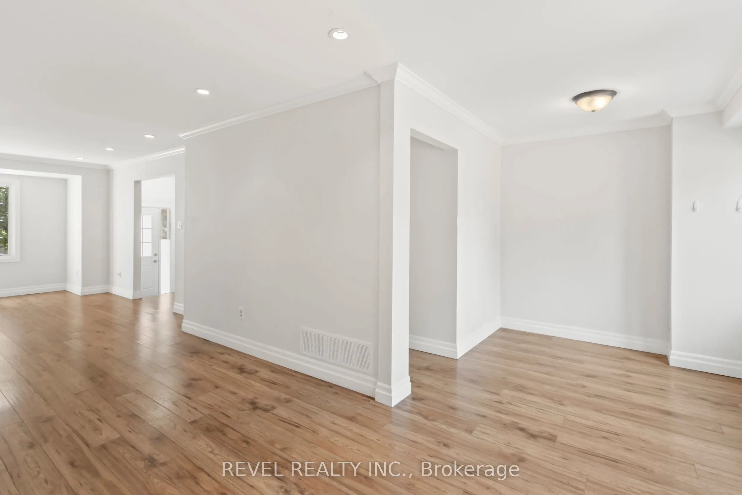 10 Bassett Boulevard, #56