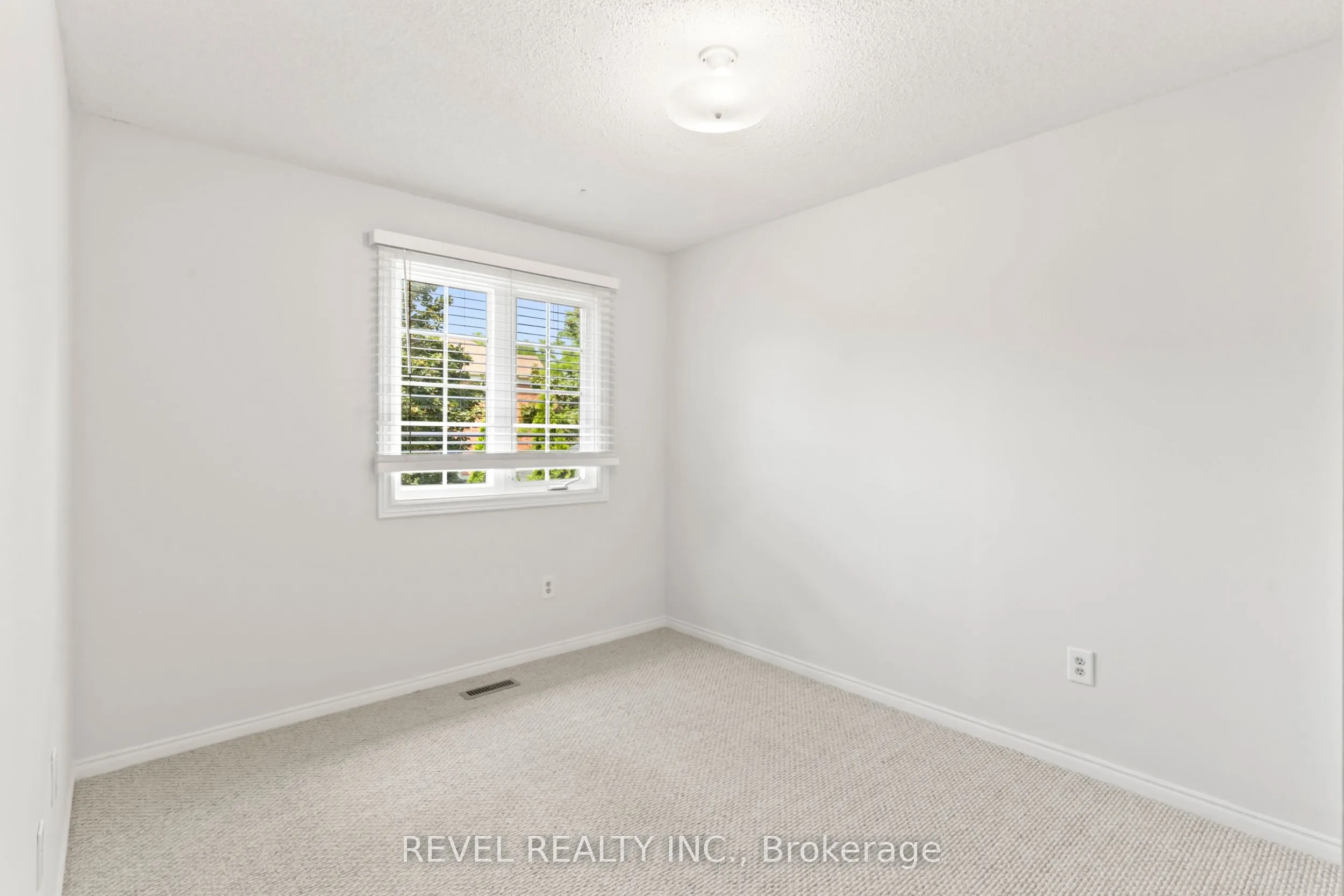 10 Bassett Boulevard, #56