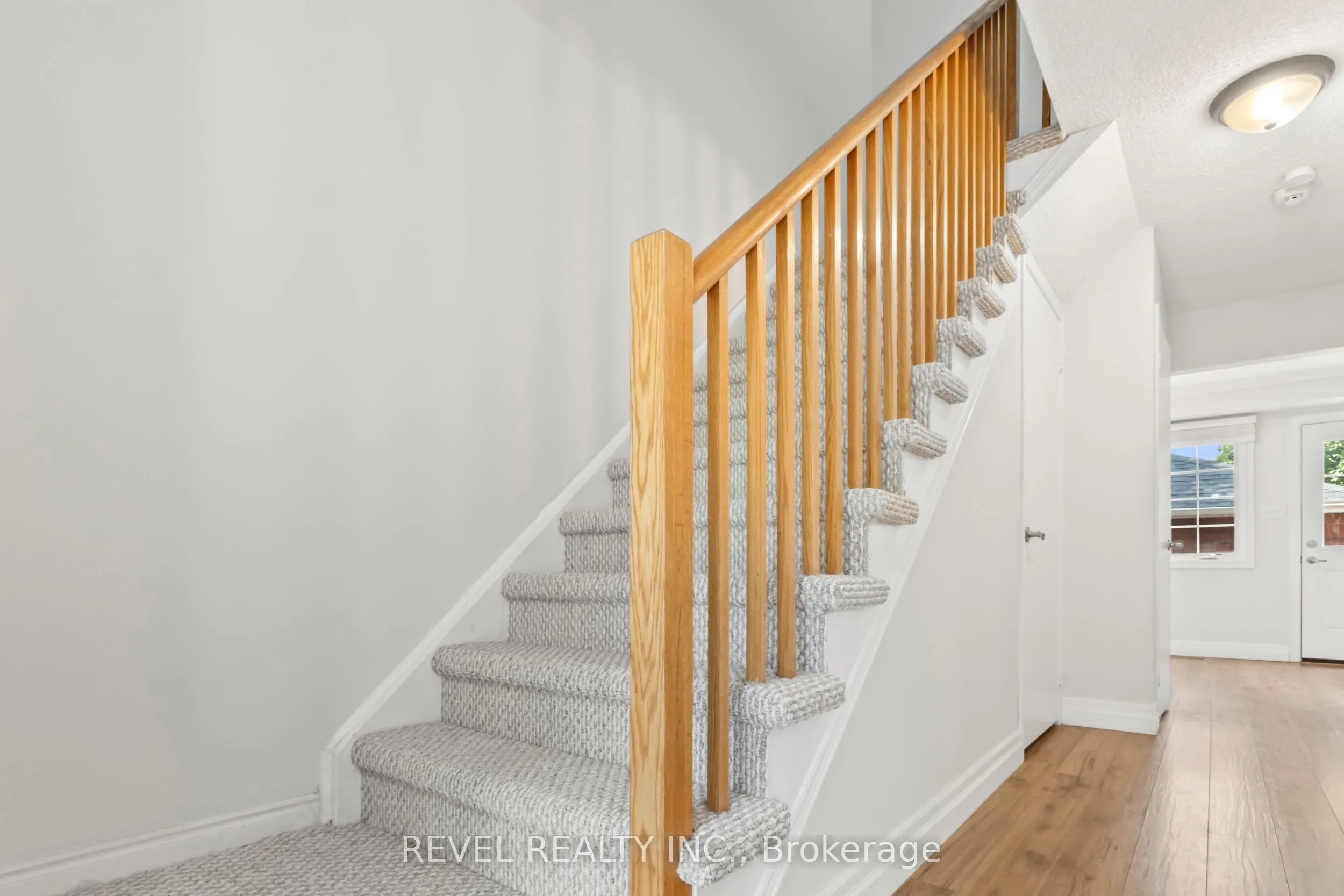 10 Bassett Boulevard, #56