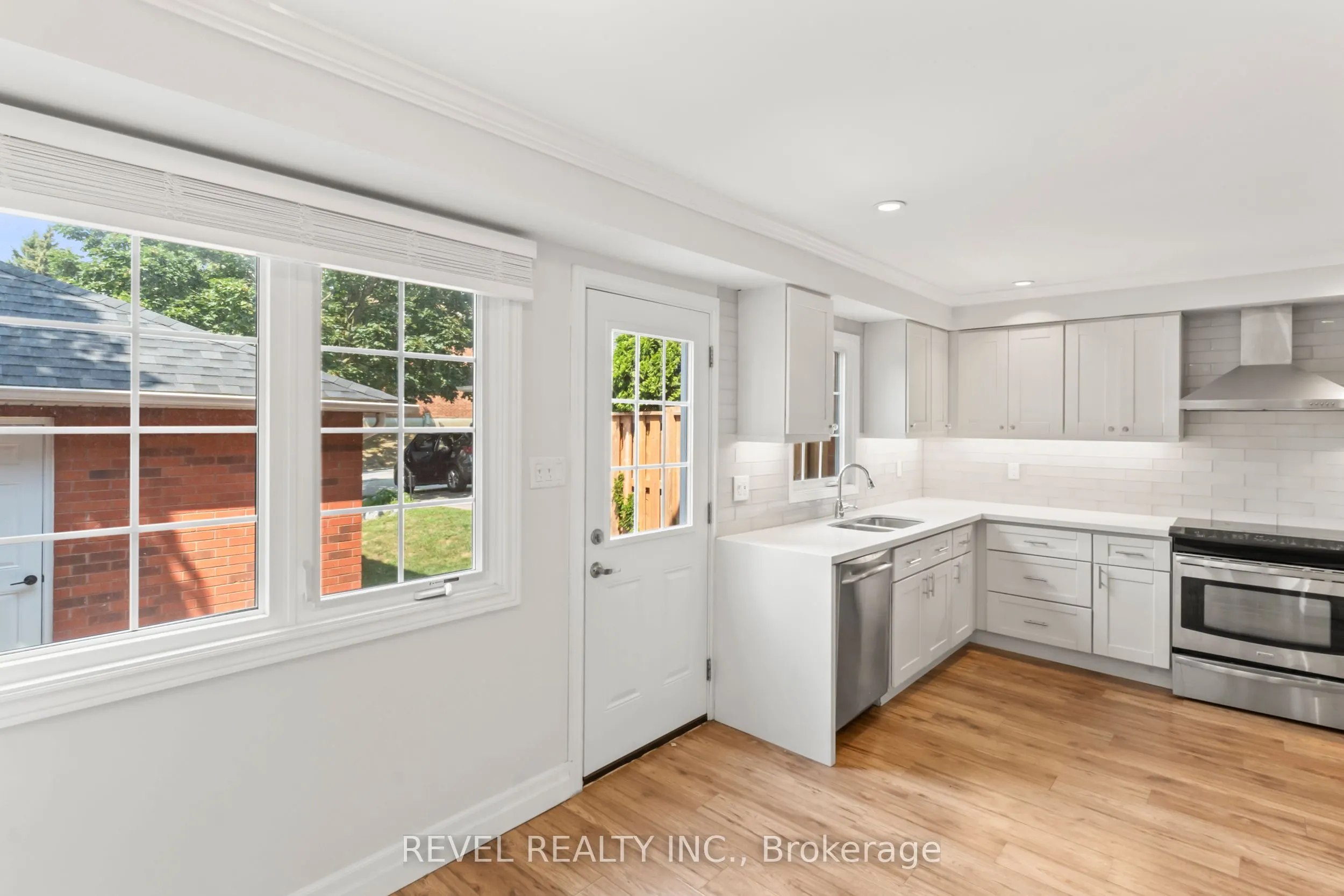 10 Bassett Boulevard, #56