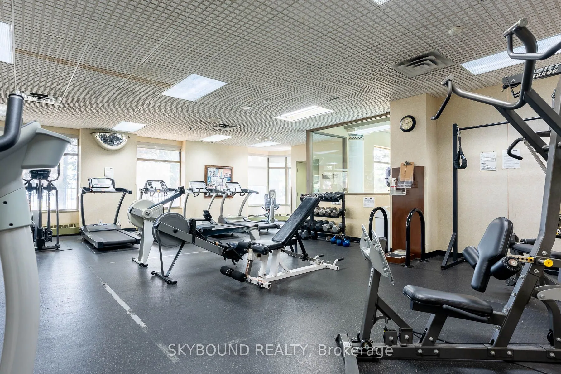 1883 McNicoll Avenue, #611