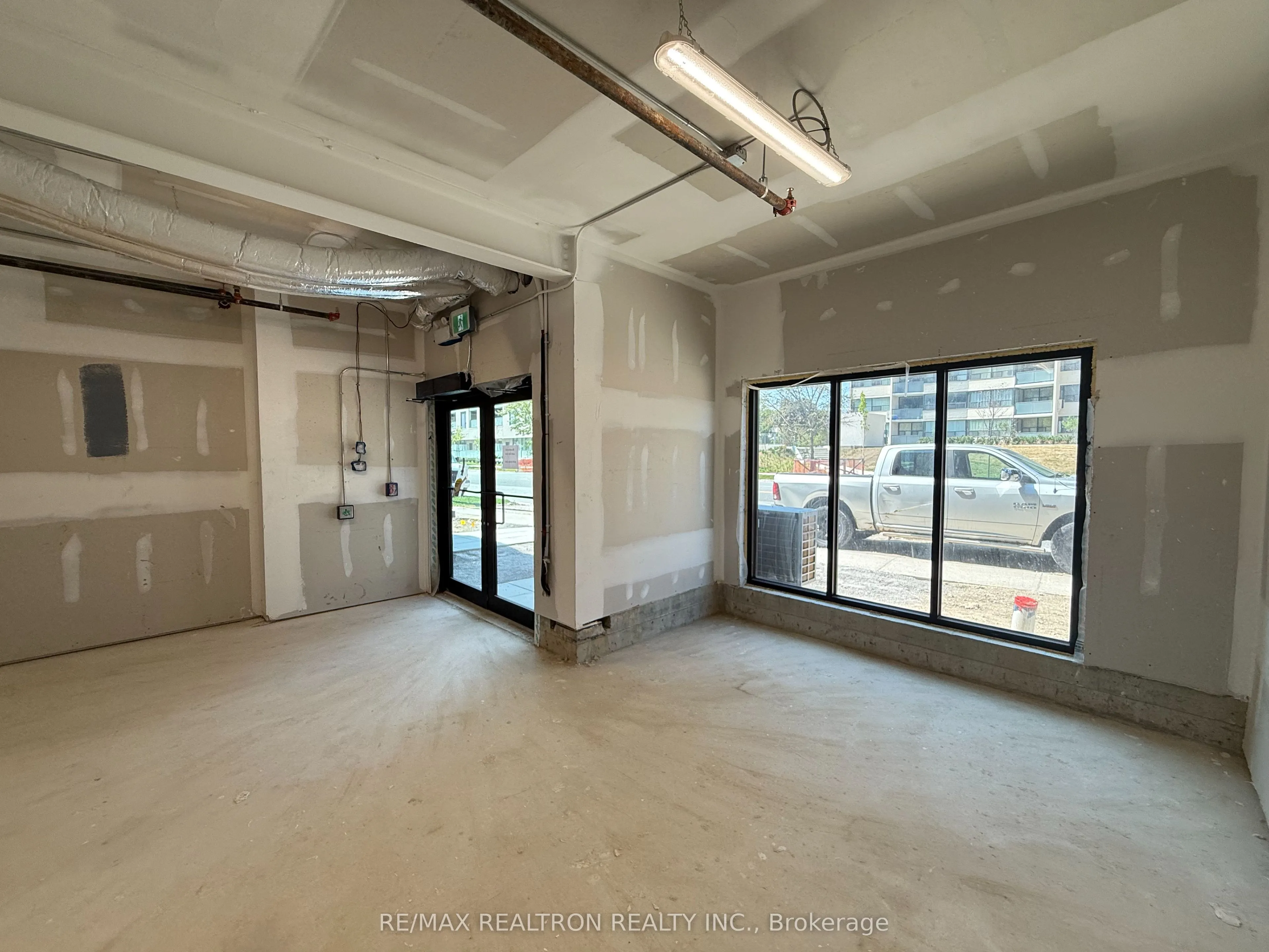 3055 Pharmacy Avenue