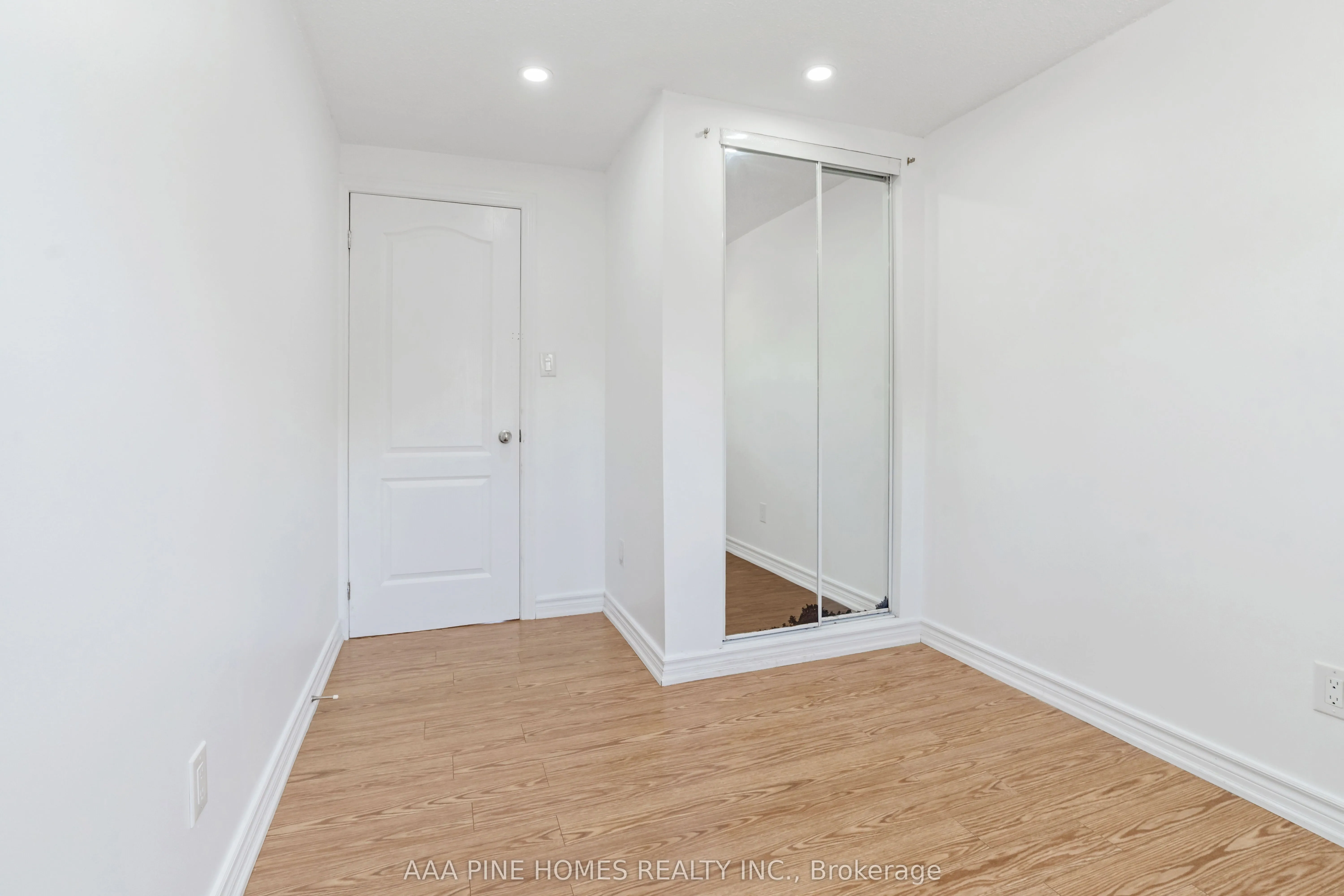 59 Burkwood Crescent