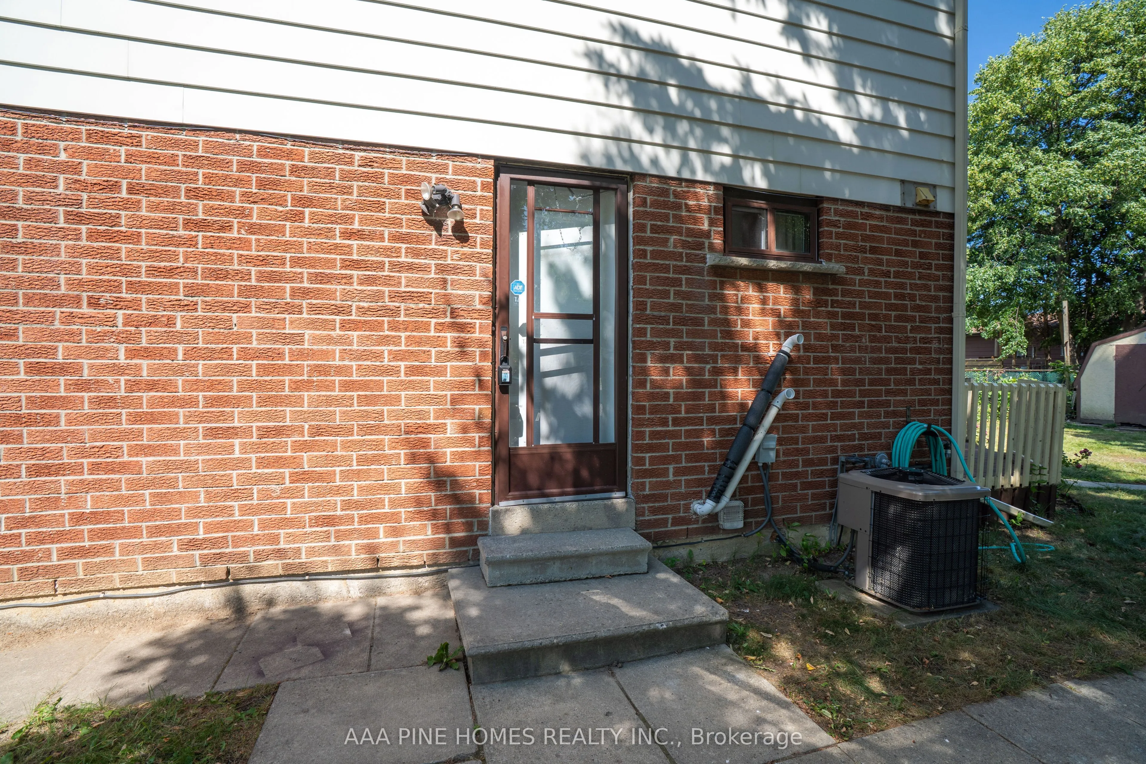 59 Burkwood Crescent