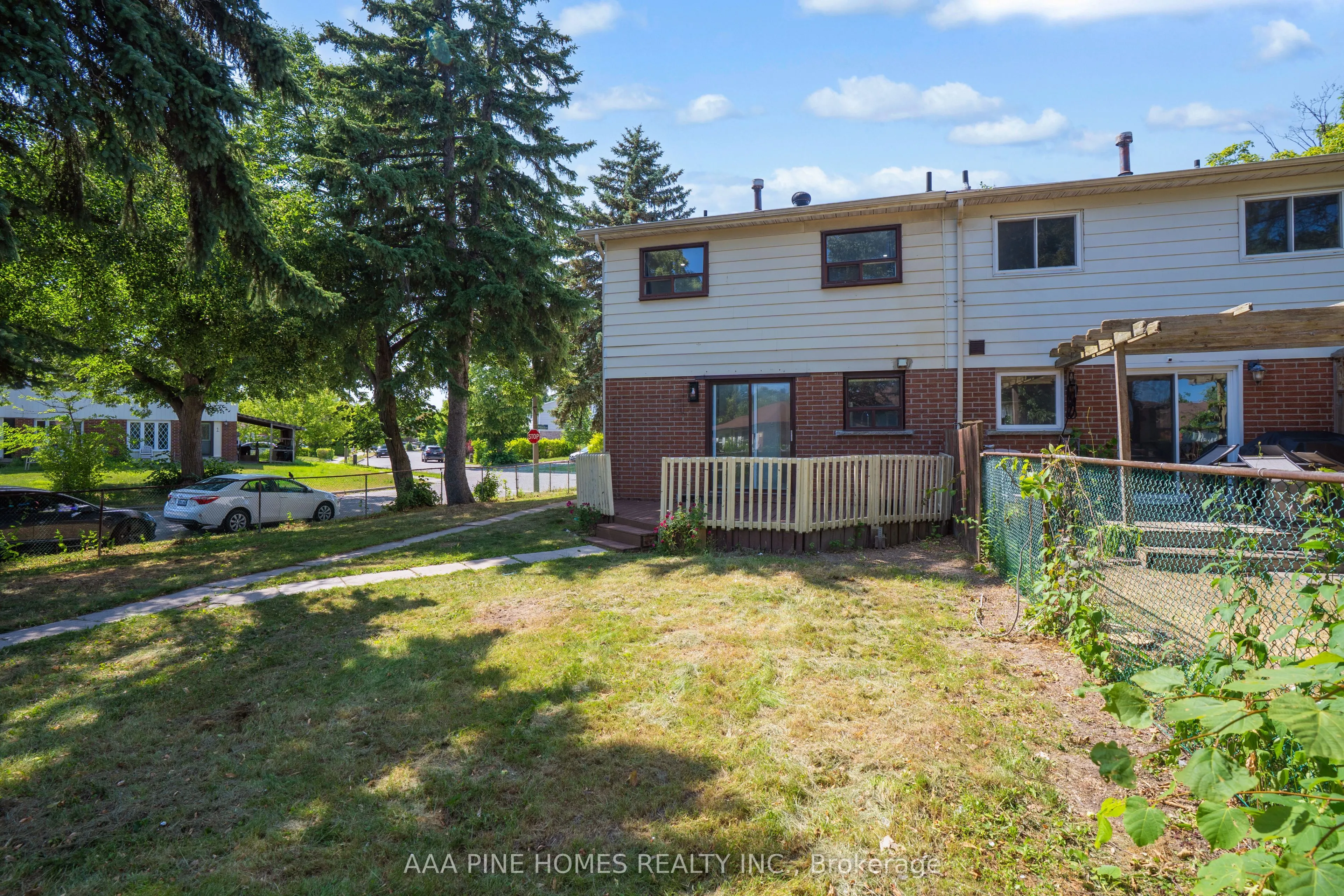 59 Burkwood Crescent