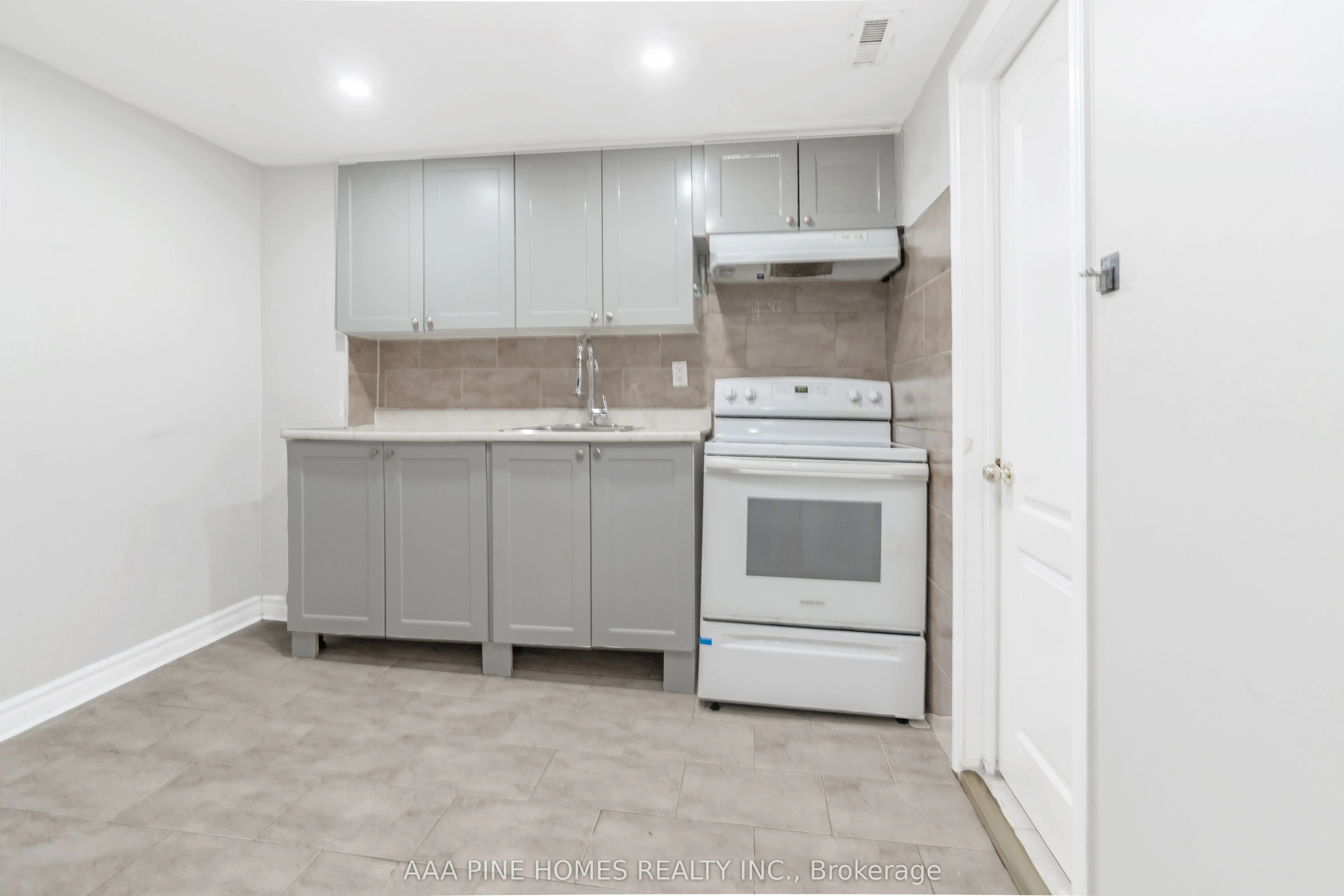 59 Burkwood Crescent