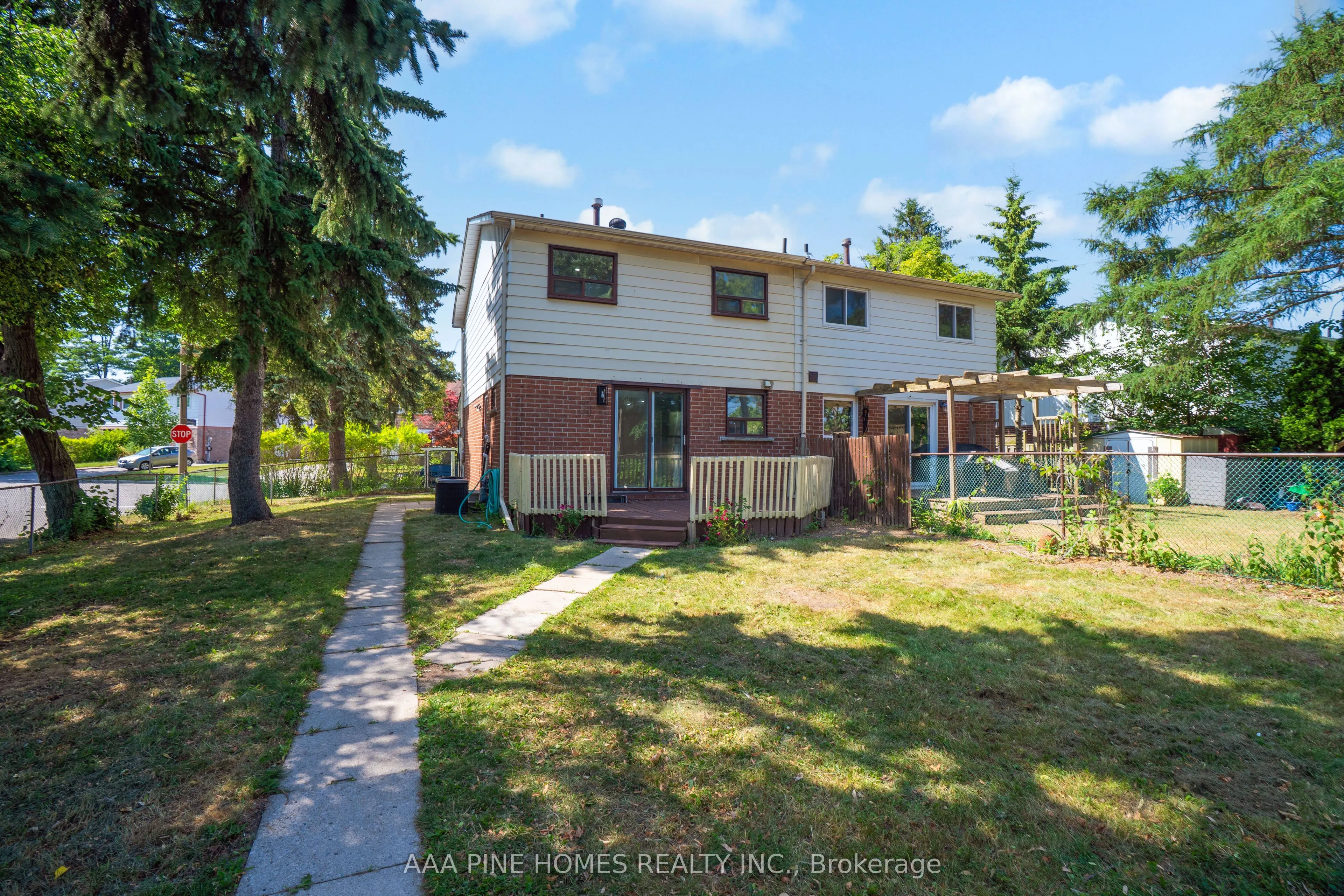 59 Burkwood Crescent