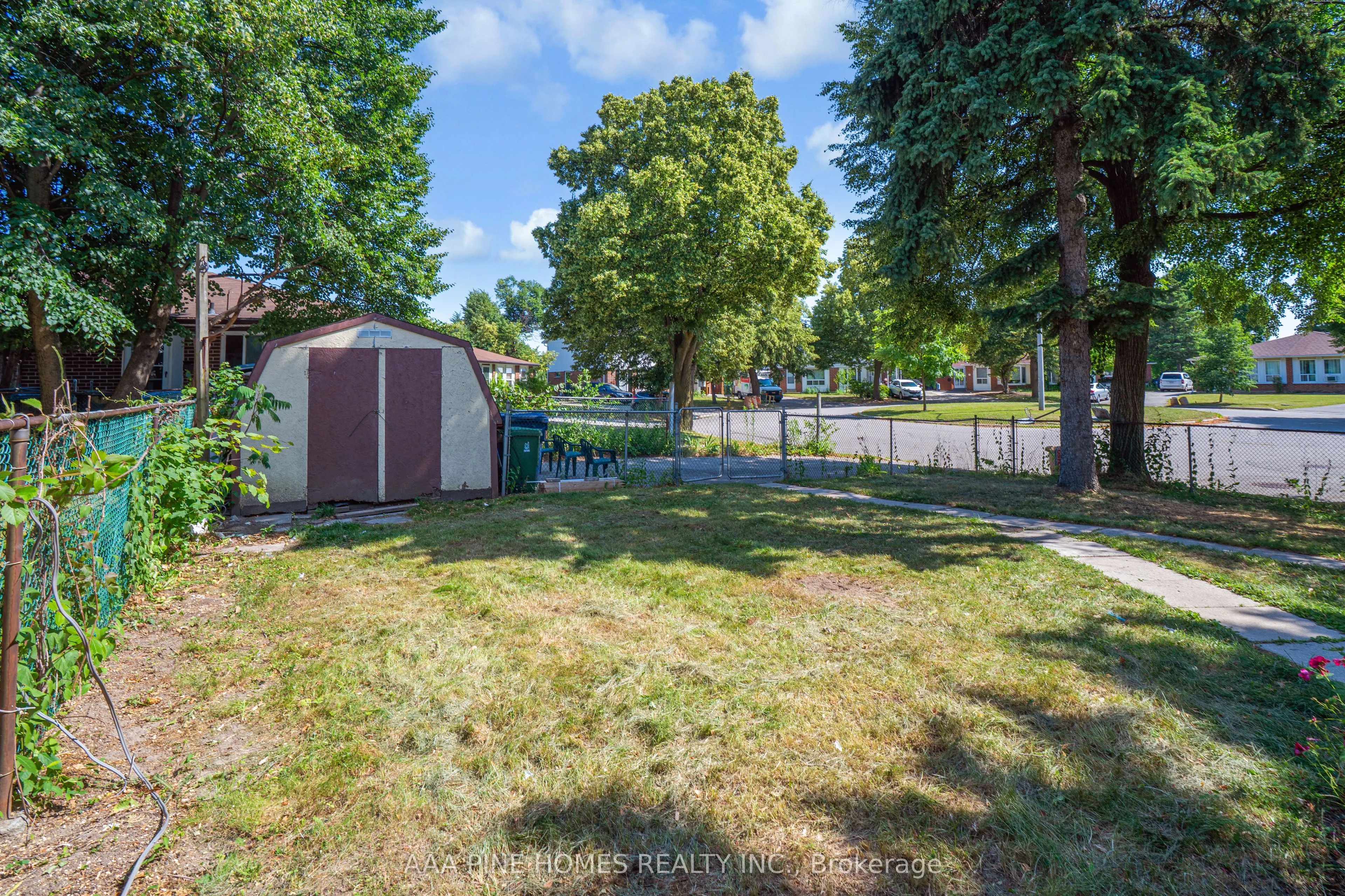 59 Burkwood Crescent