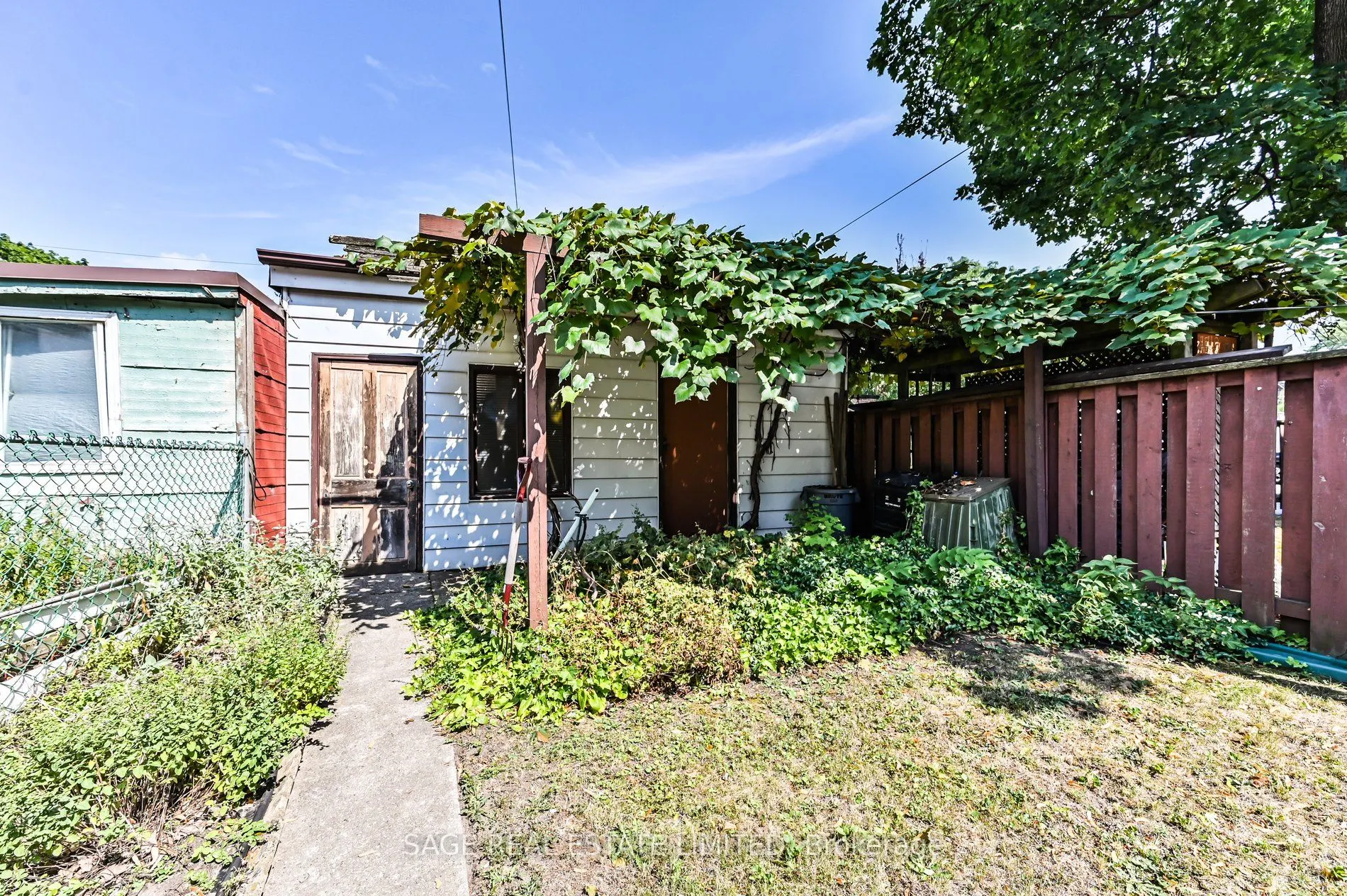 43 Eaton Avenue