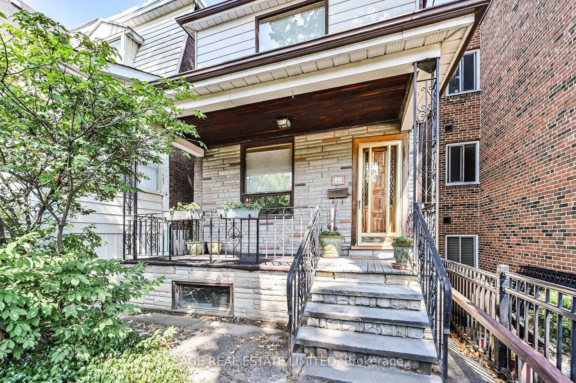 43 Eaton Avenue
