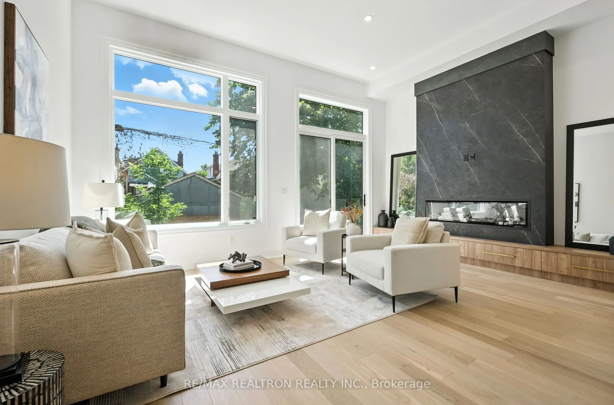 7B Bracebridge Avenue