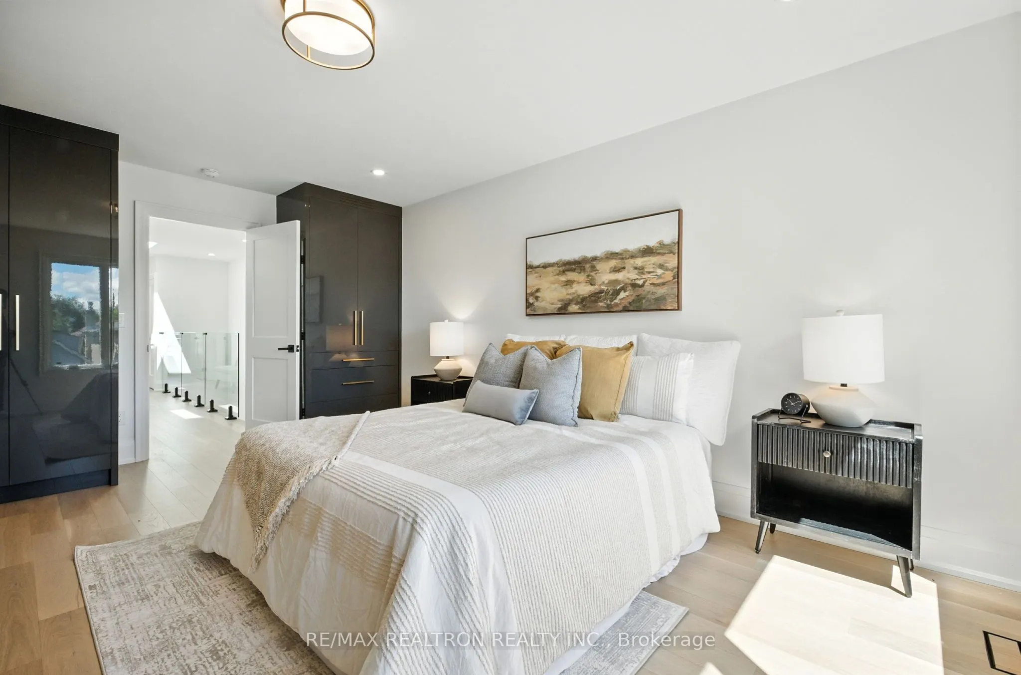 7B Bracebridge Avenue
