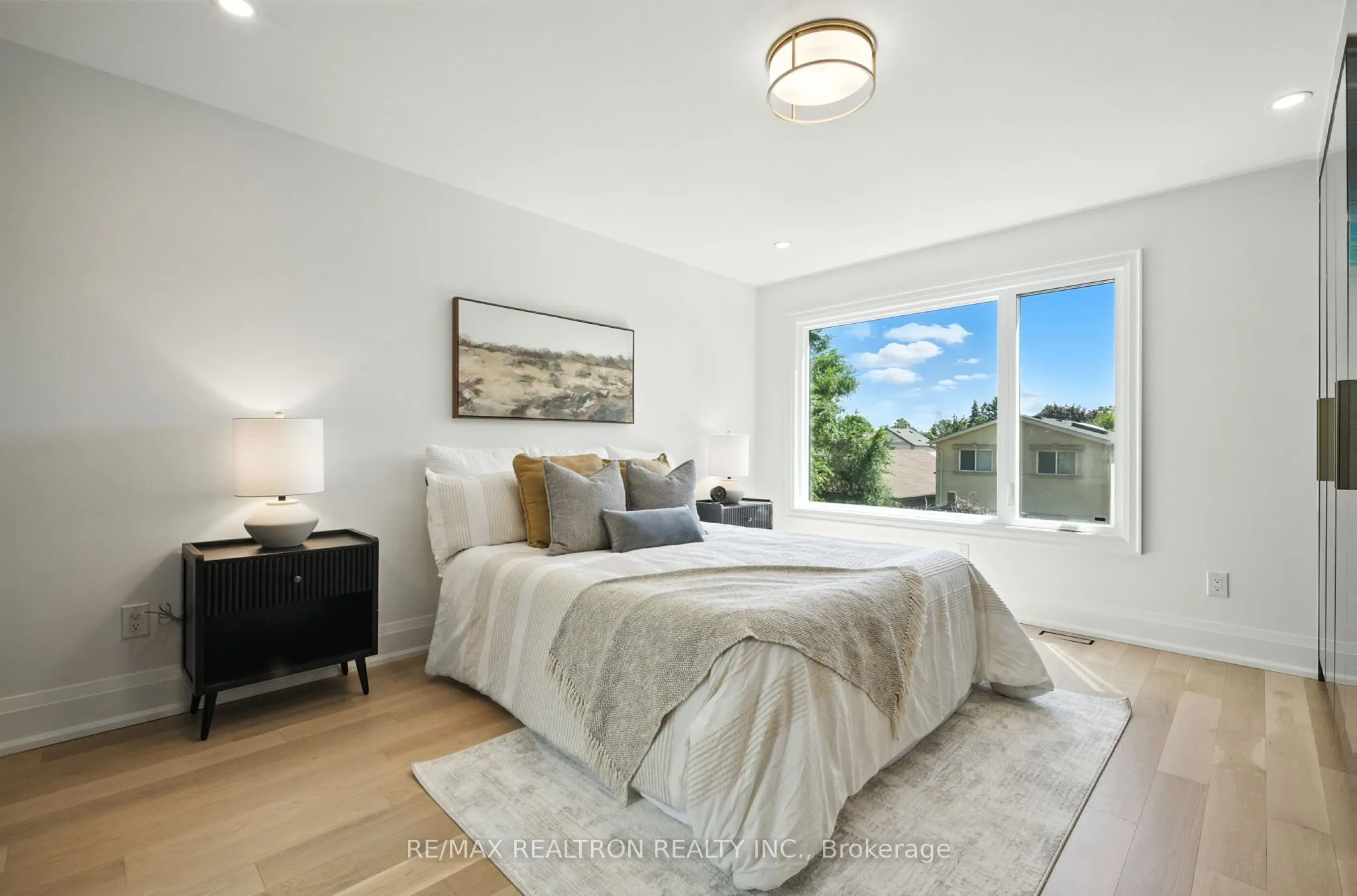 7B Bracebridge Avenue