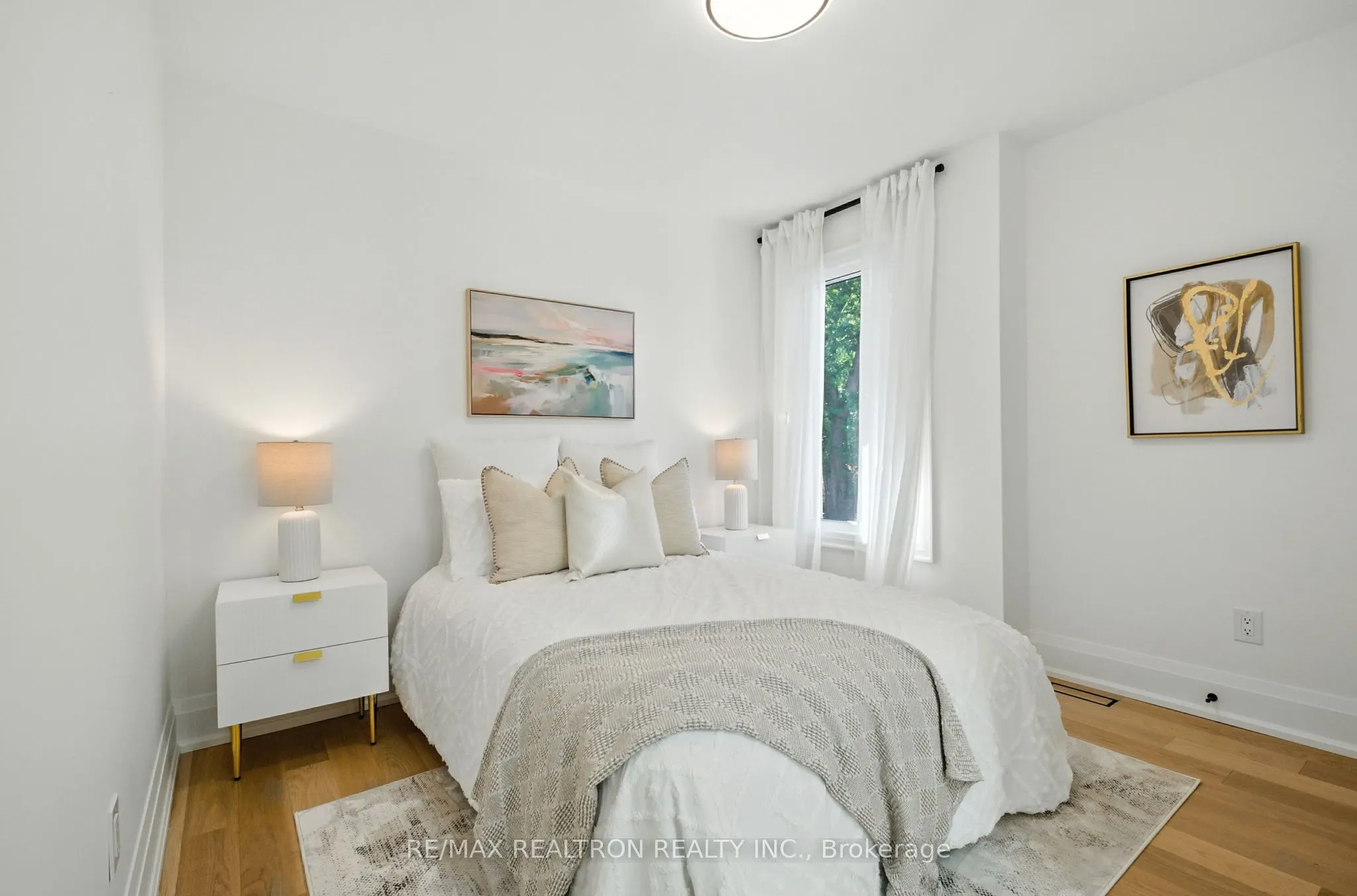 7B Bracebridge Avenue