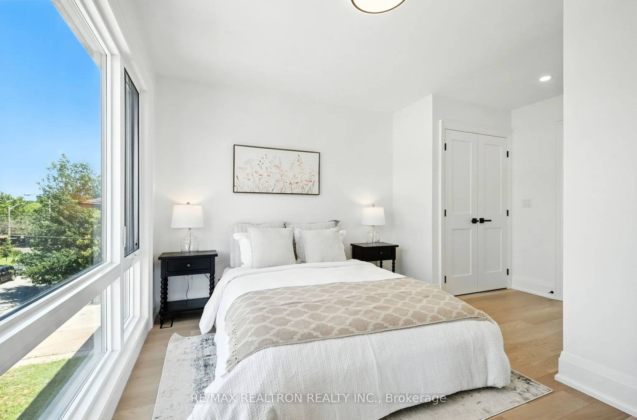 7B Bracebridge Avenue