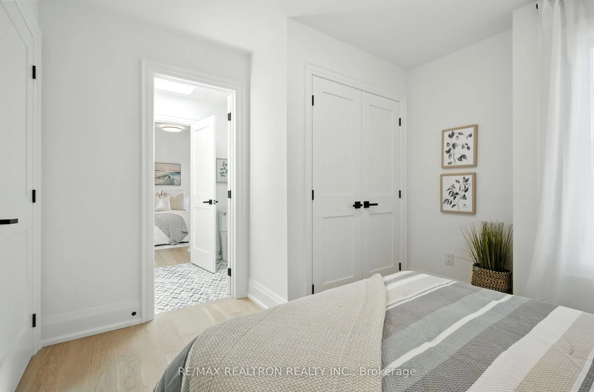 7B Bracebridge Avenue