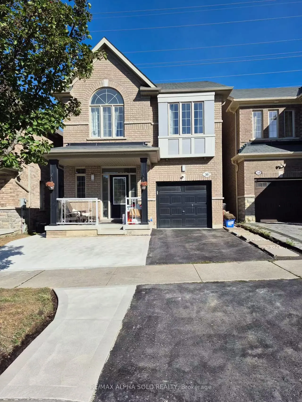 35 Stockell Crescent, #bsmt